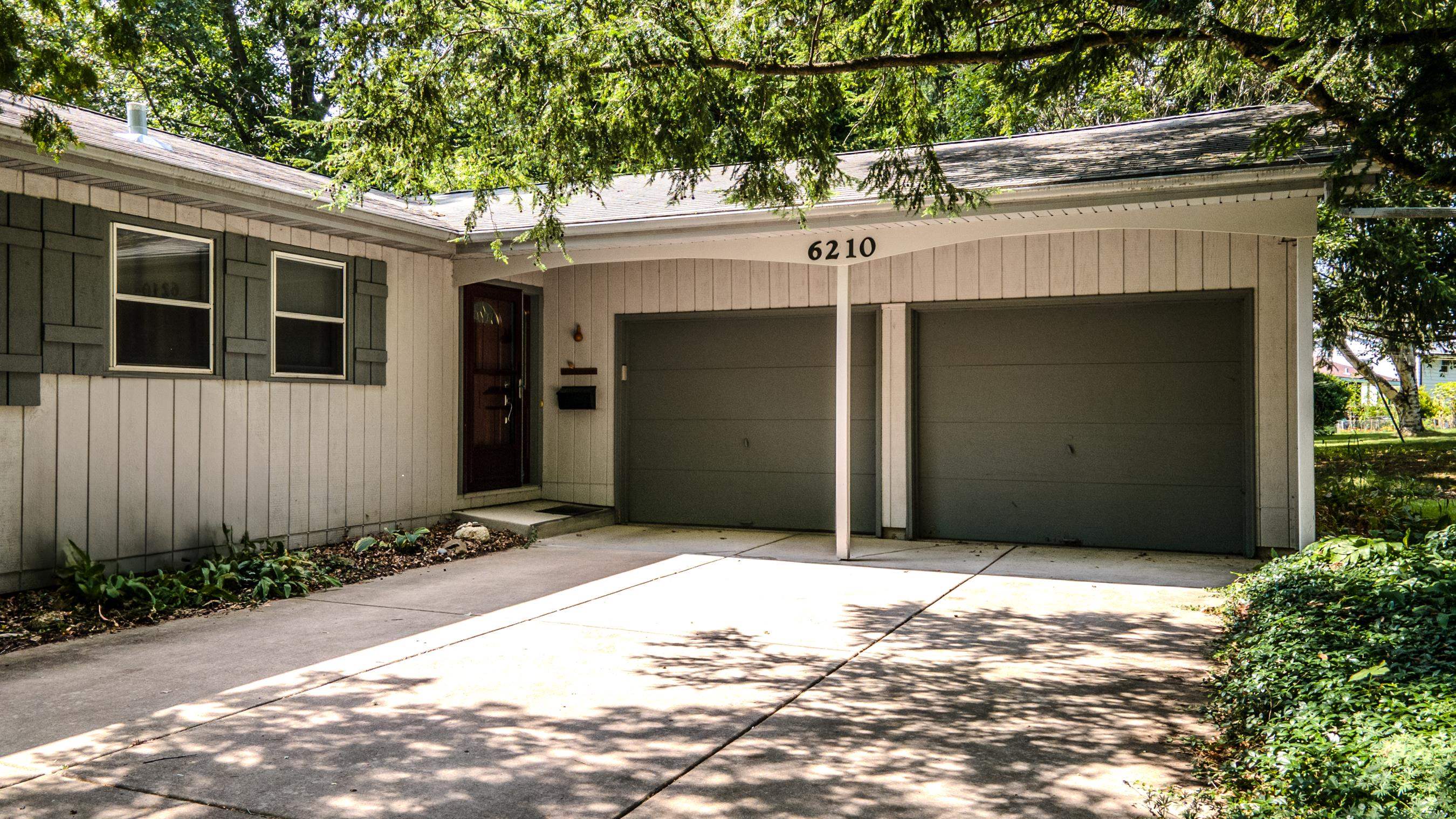 6210 Devon Court