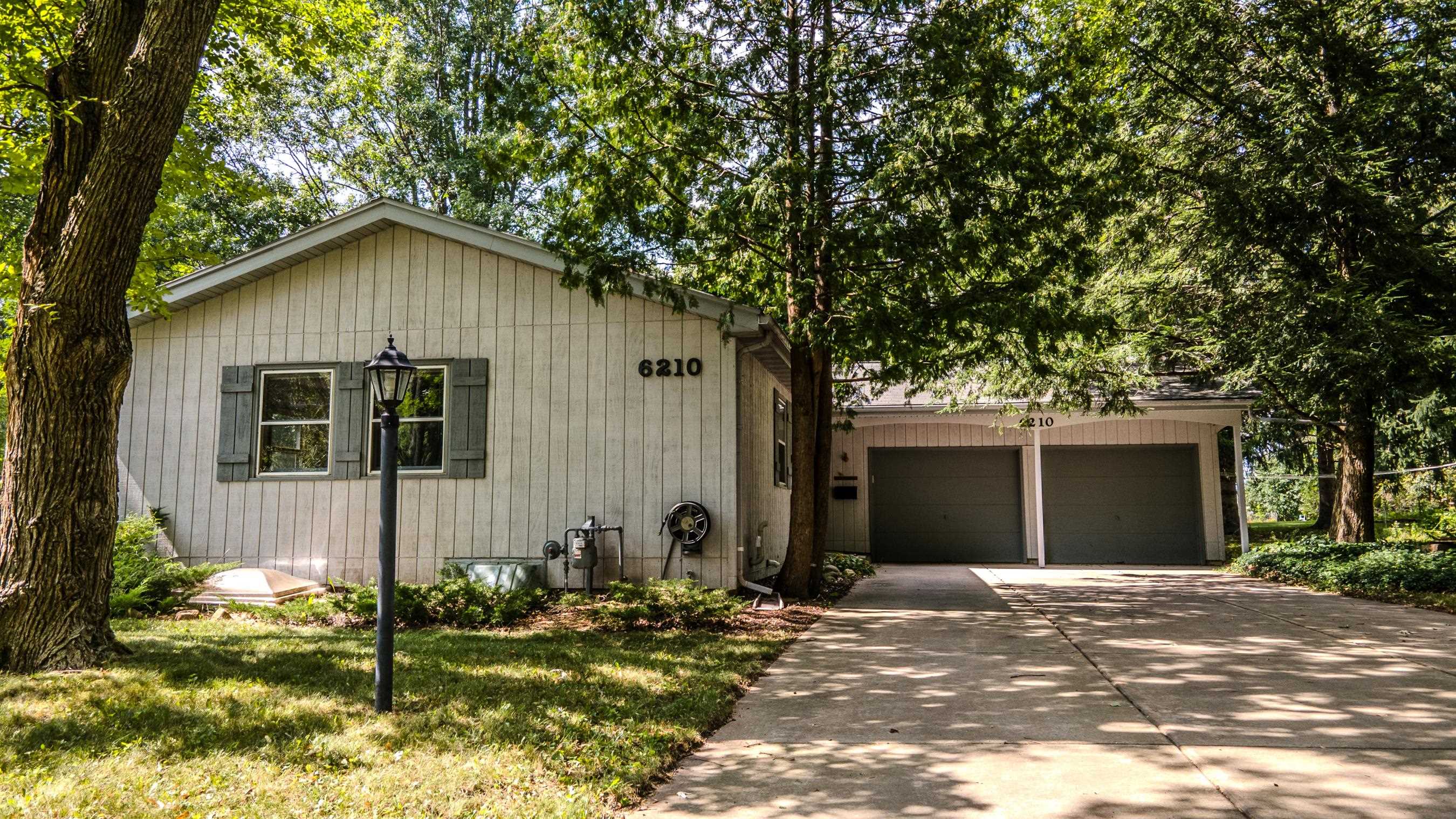 6210 Devon Court