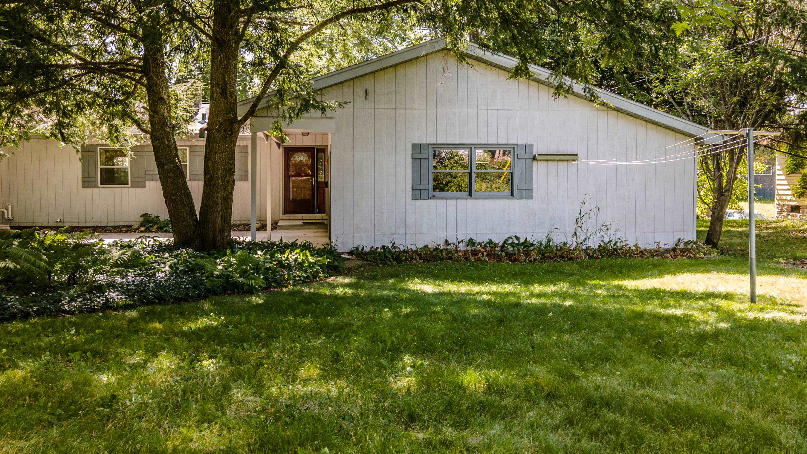 6210 Devon Court