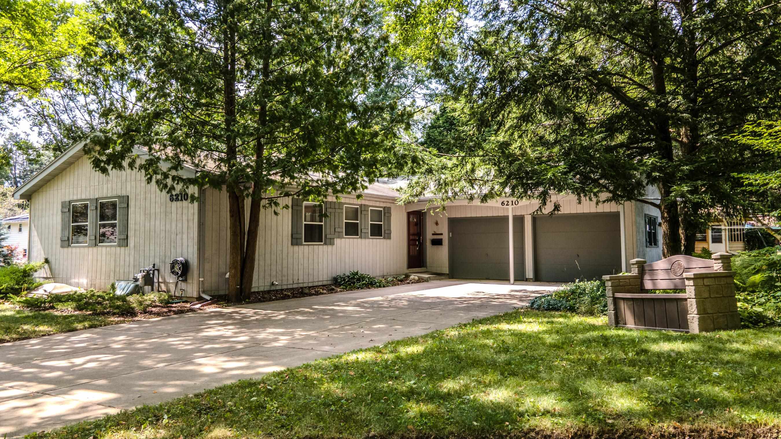 6210 Devon Court