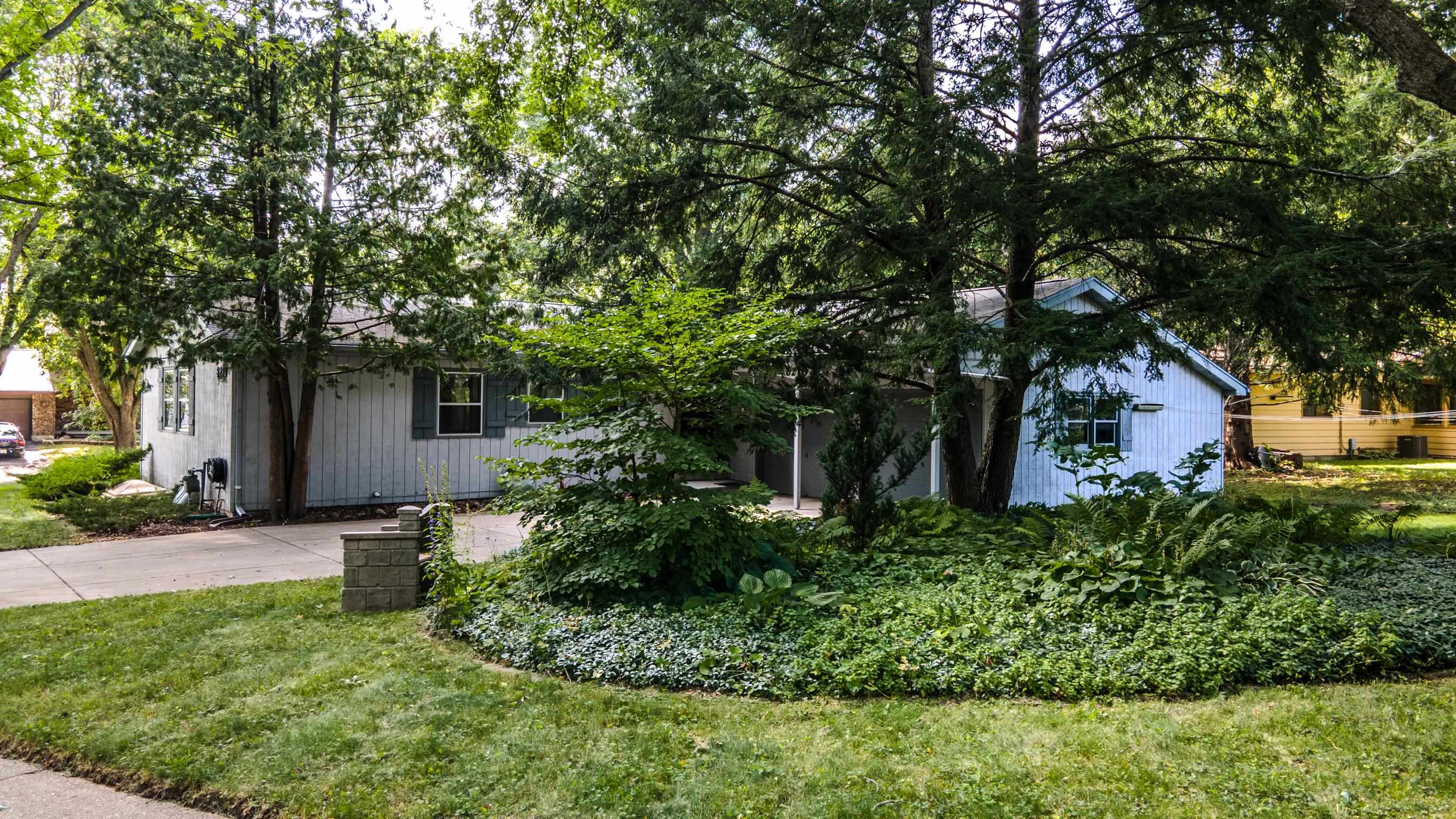 6210 Devon Court