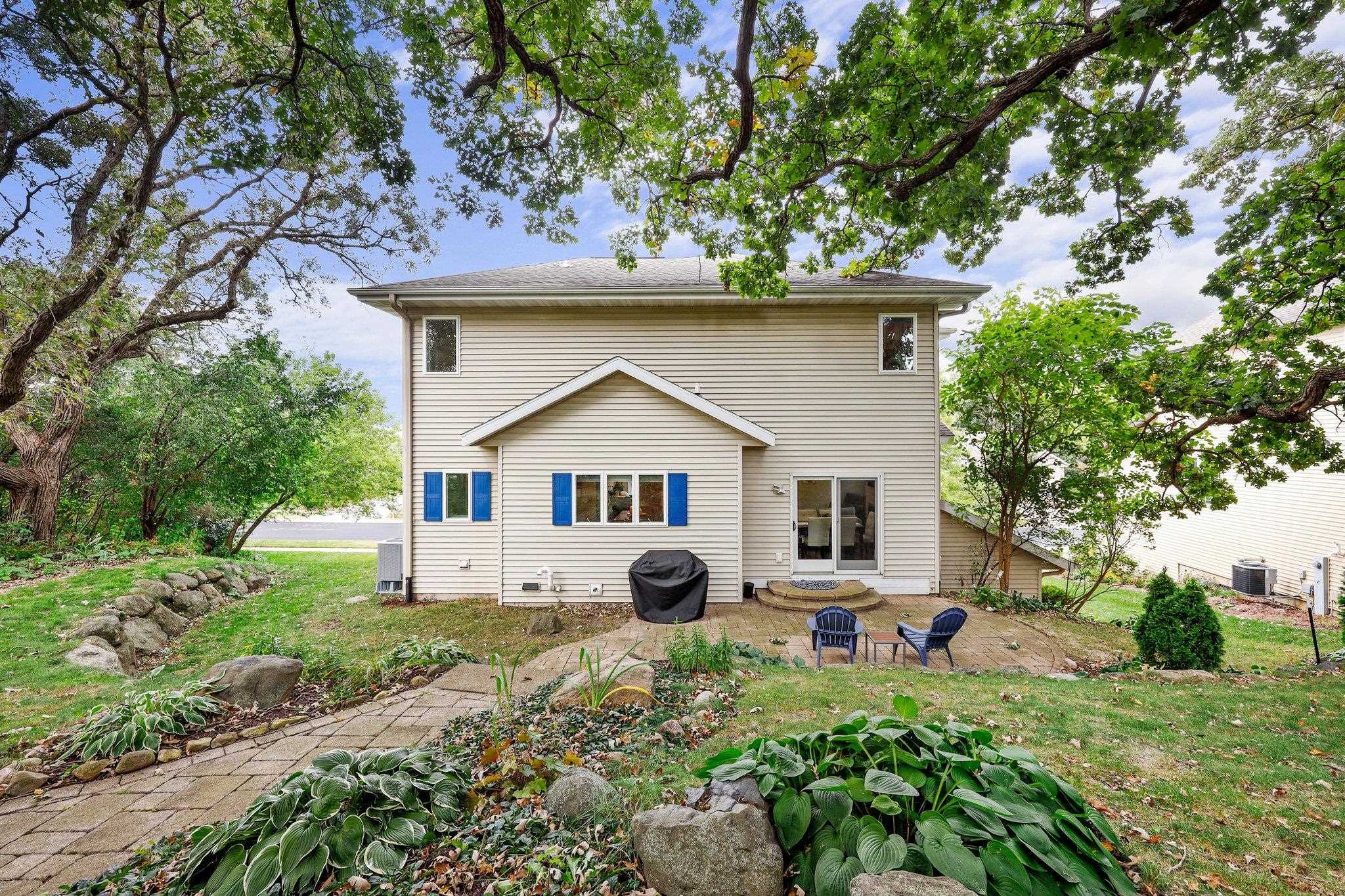 5645 Old Oak Drive