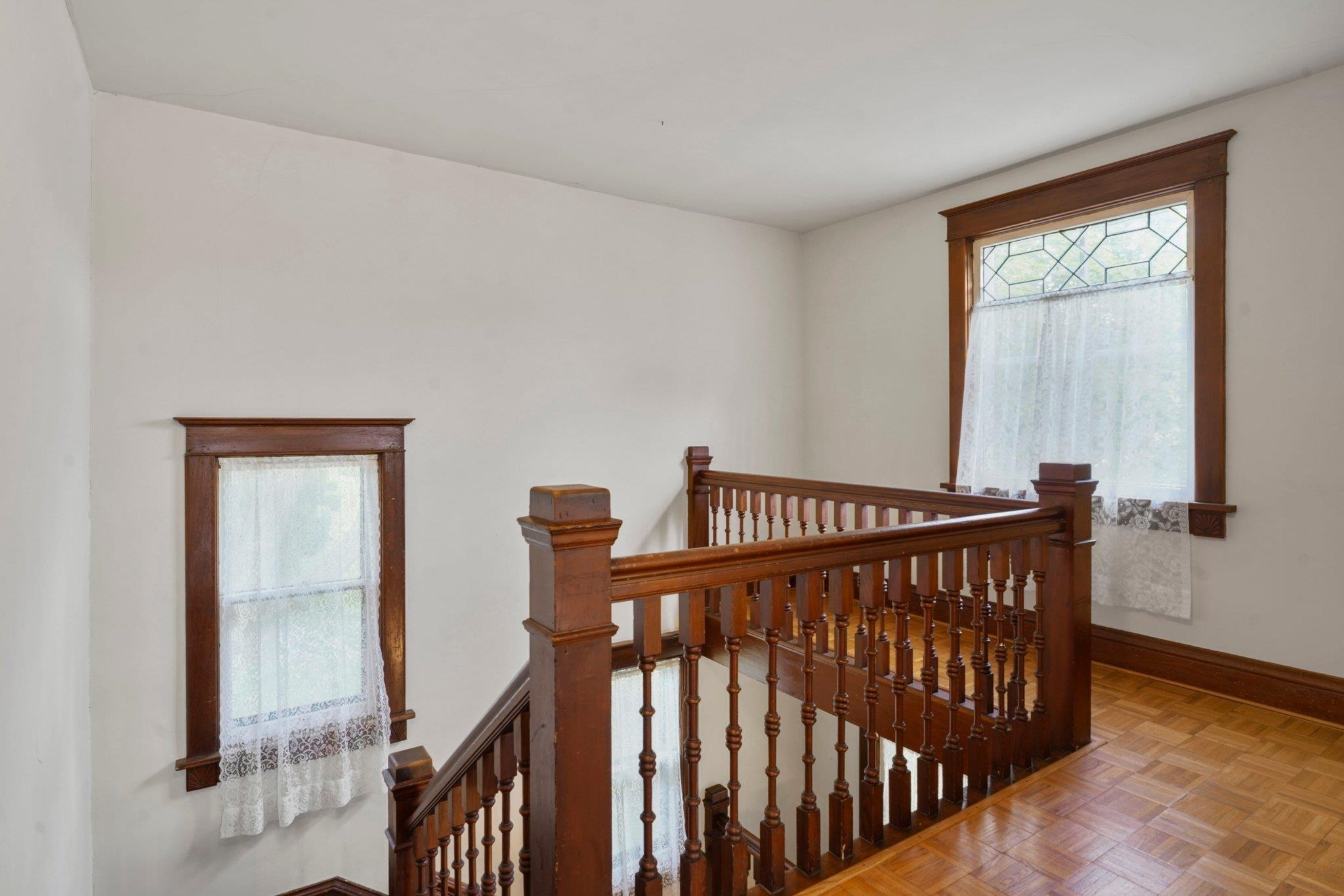 317 W Division Street