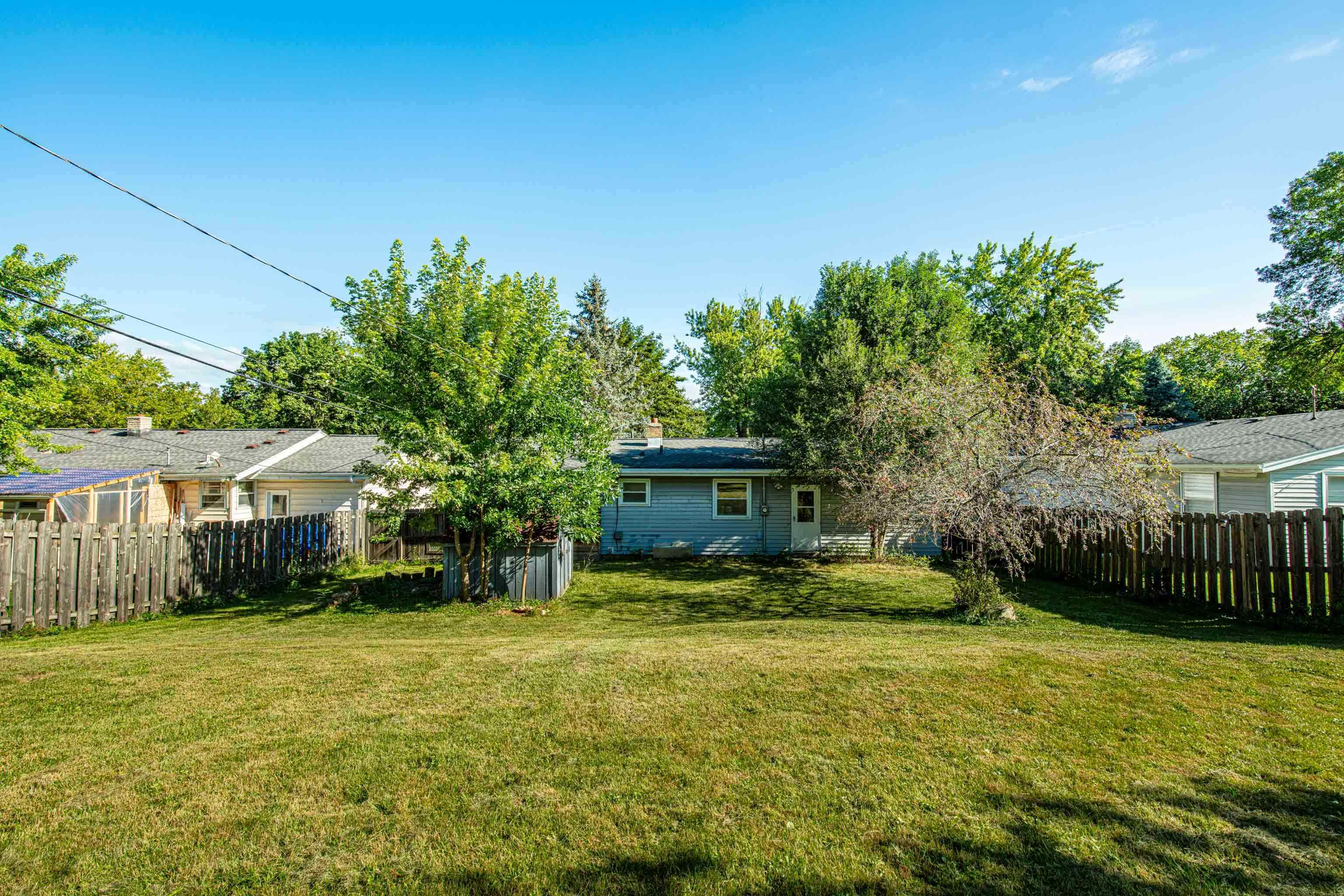1009 Monica Lane