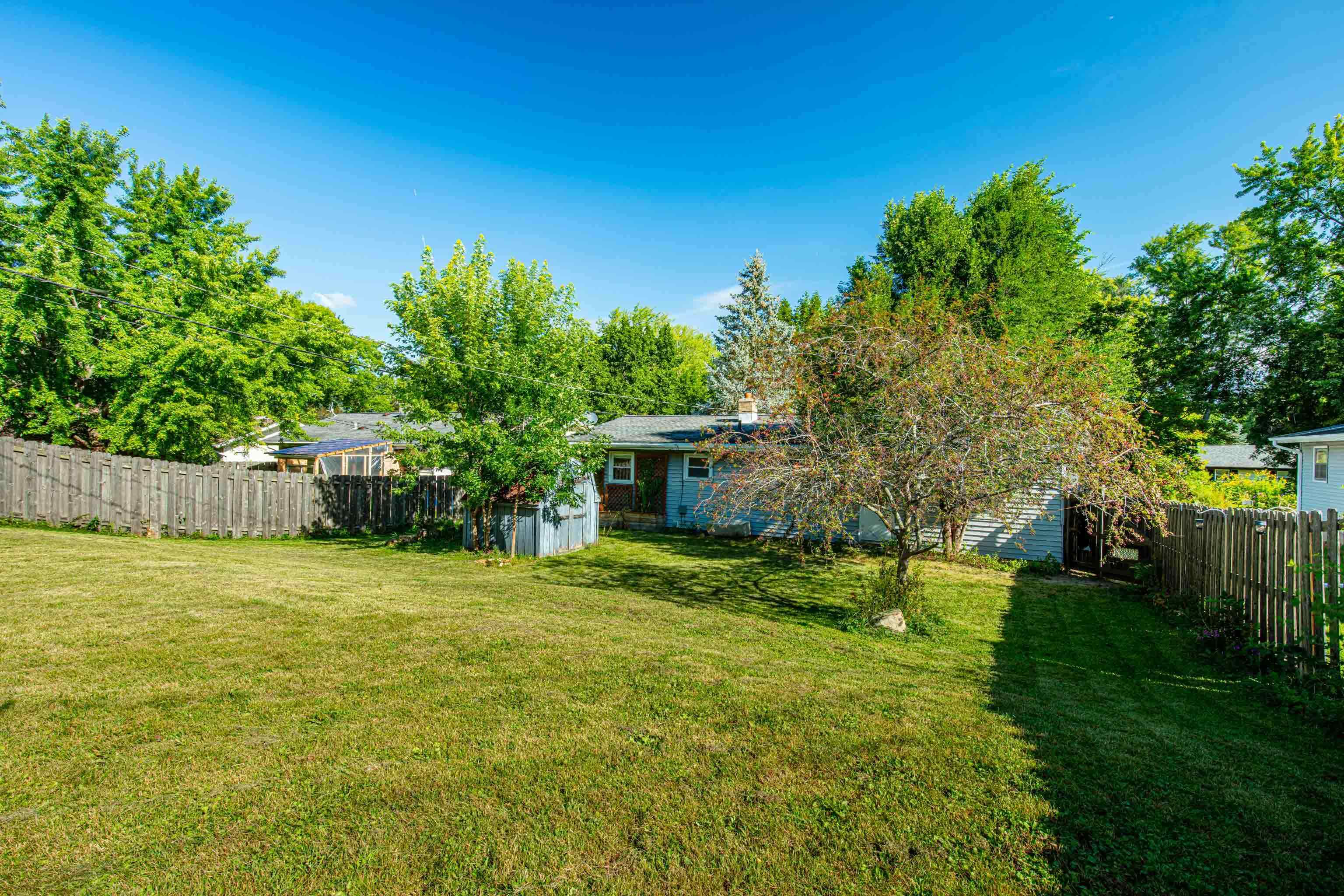 1009 Monica Lane