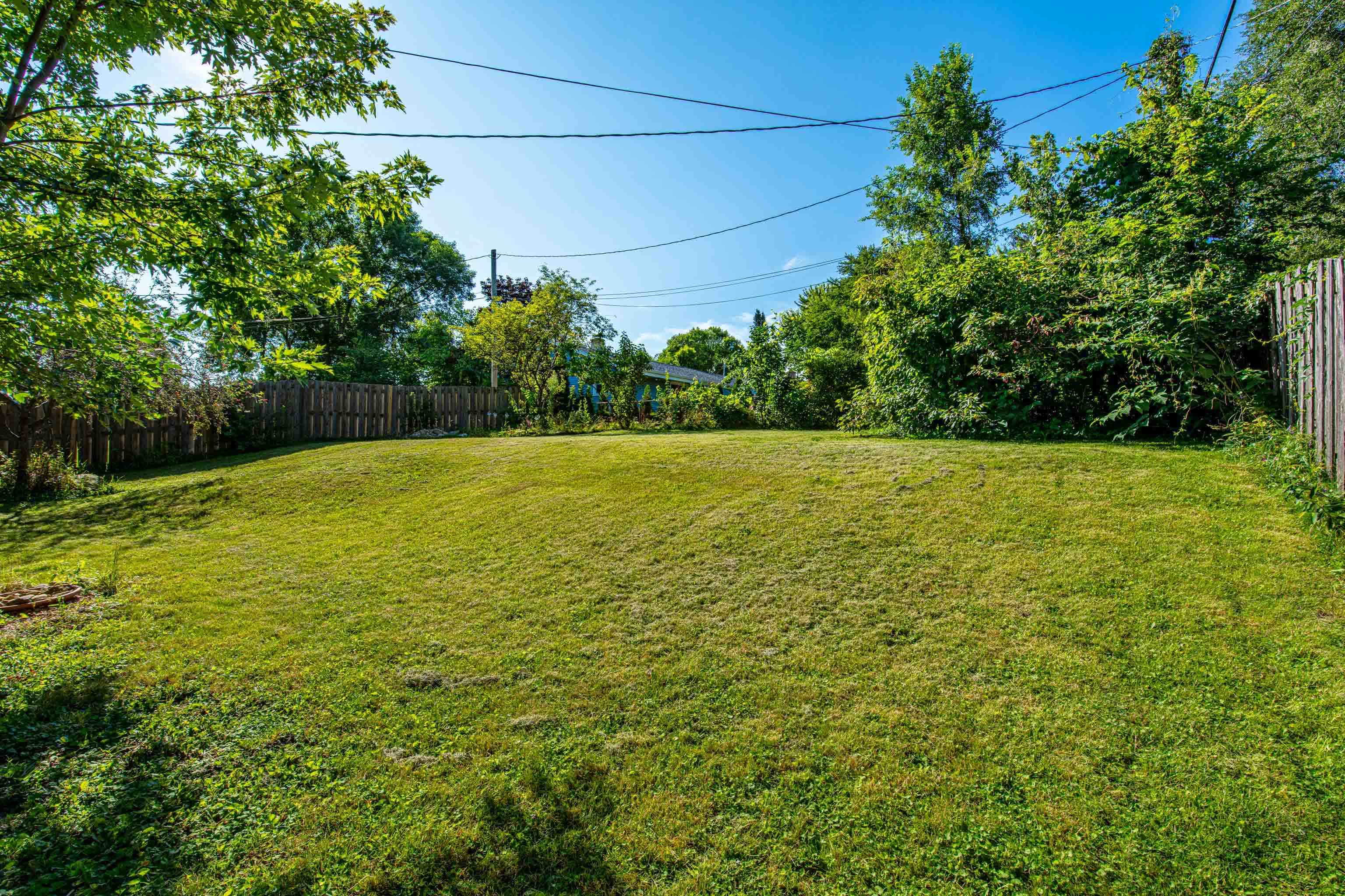 1009 Monica Lane