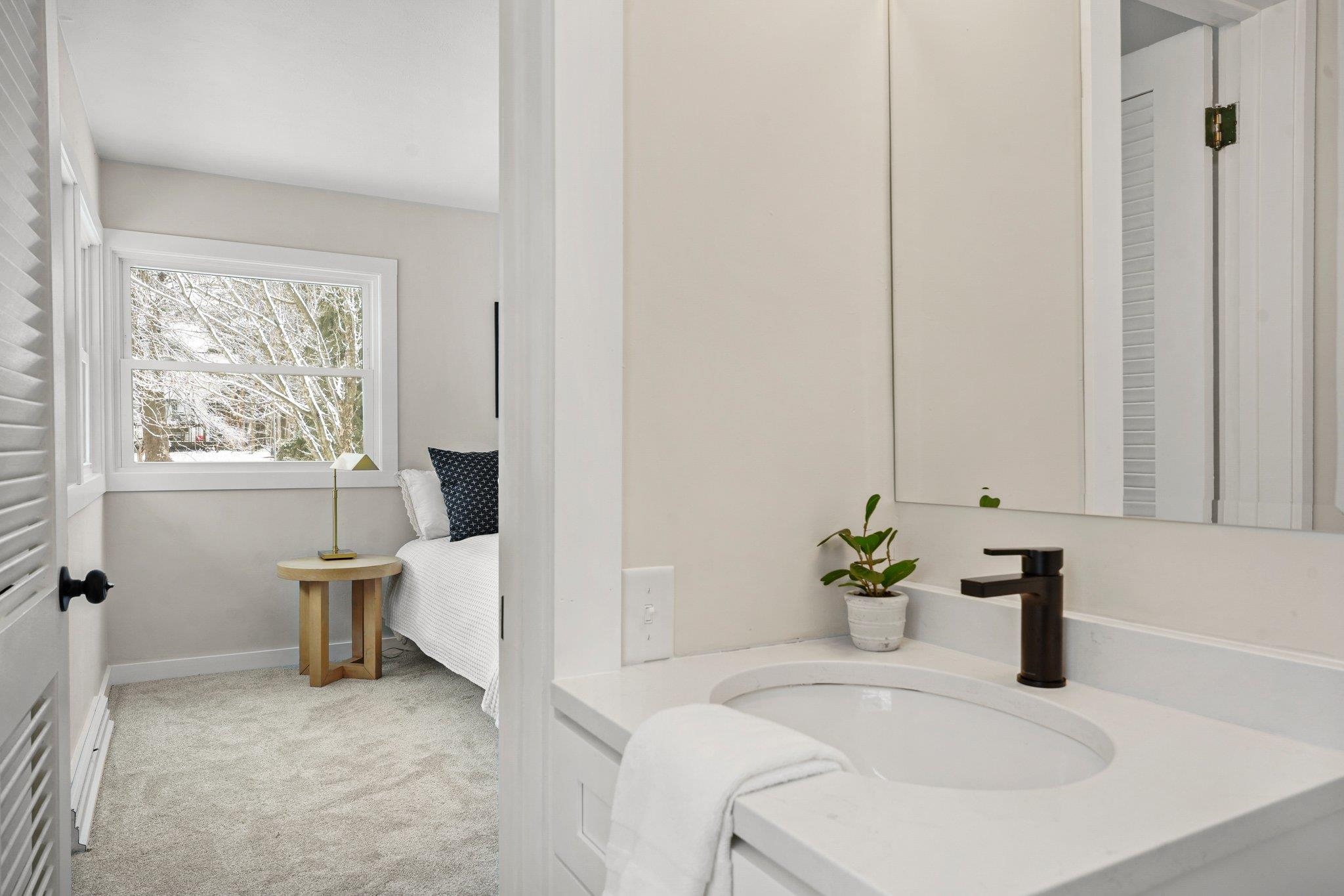 4609 Tokay Boulevard