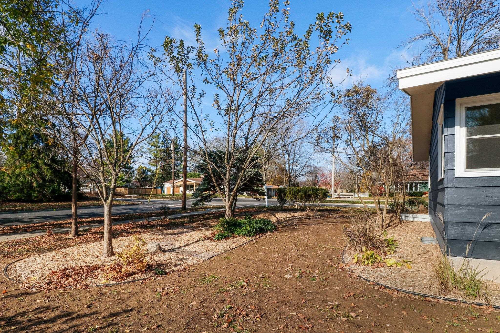 4609 Tokay Boulevard