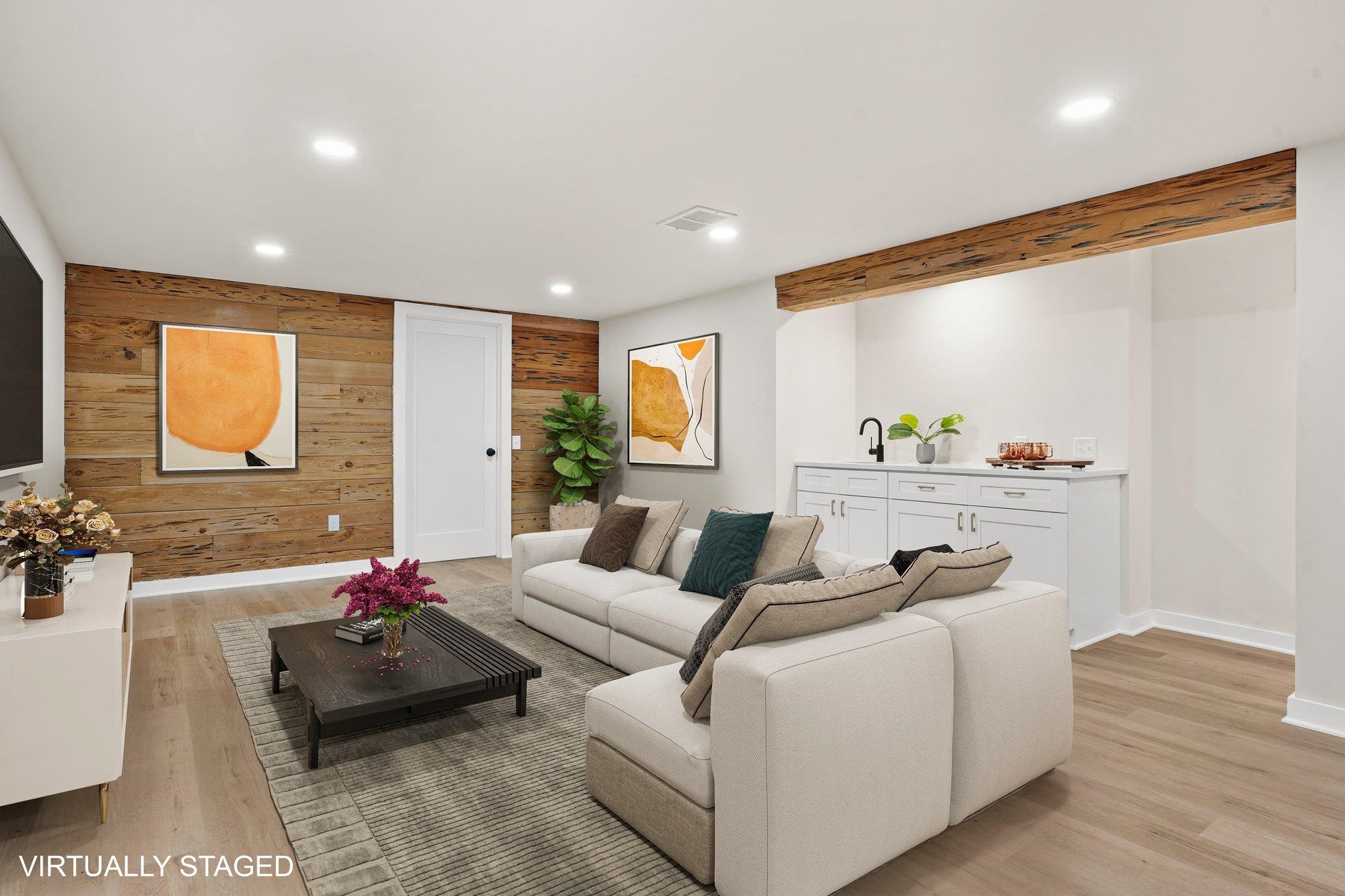 4609 Tokay Boulevard