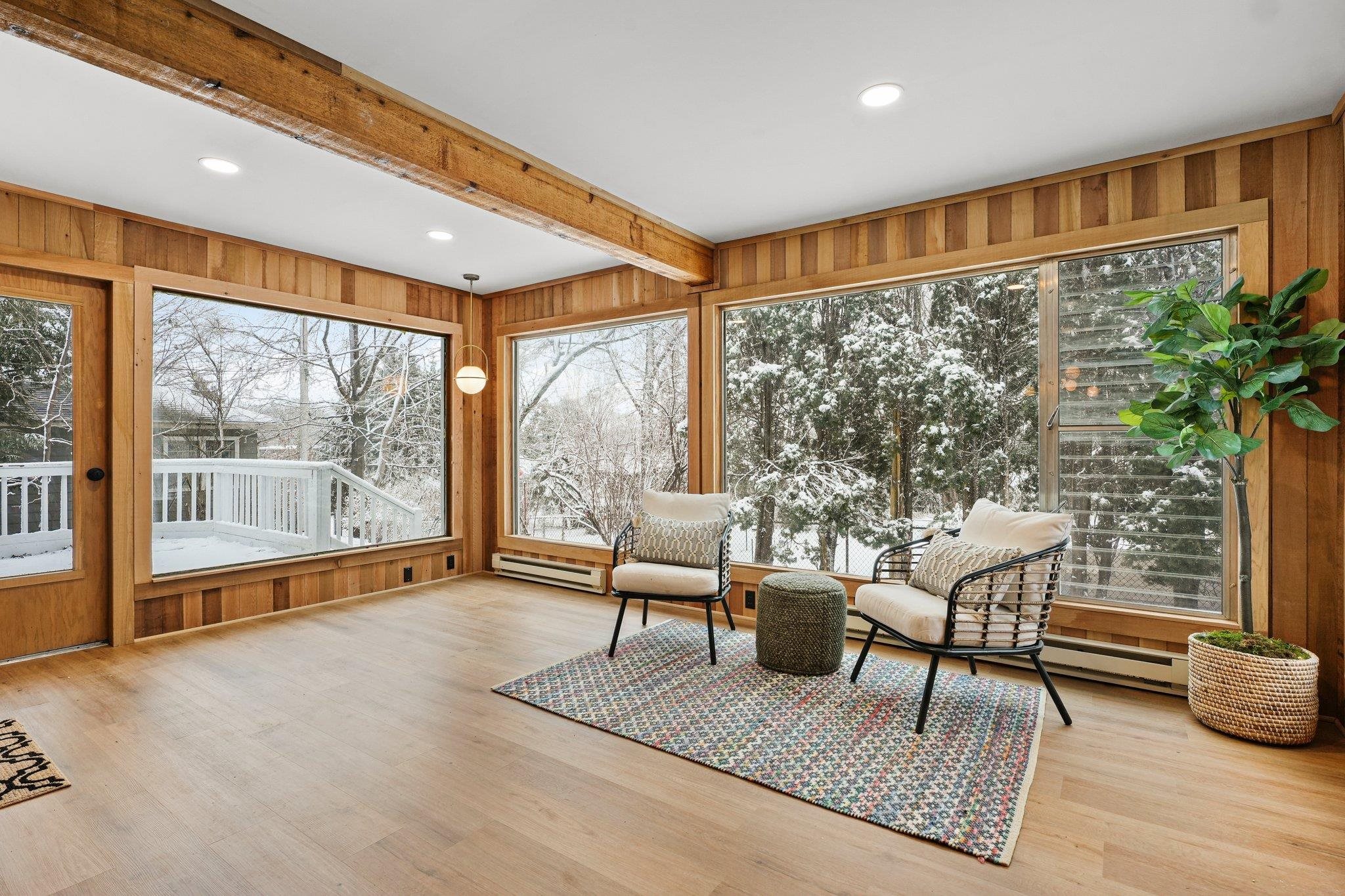 4609 Tokay Boulevard