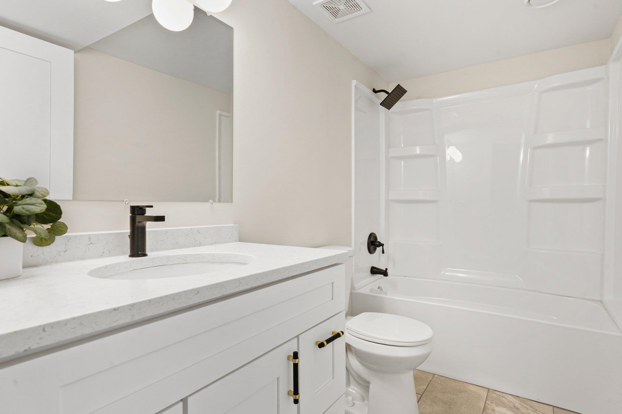 4609 Tokay Boulevard