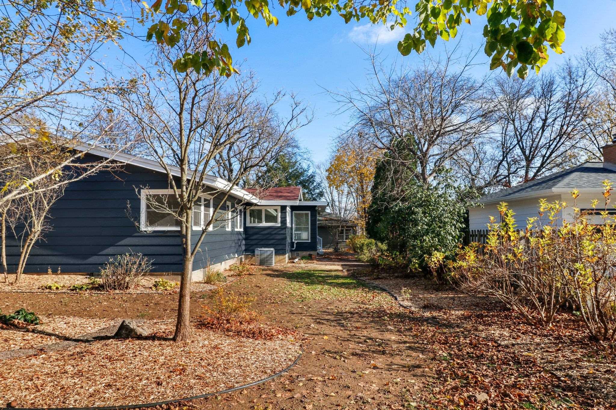 4609 Tokay Boulevard