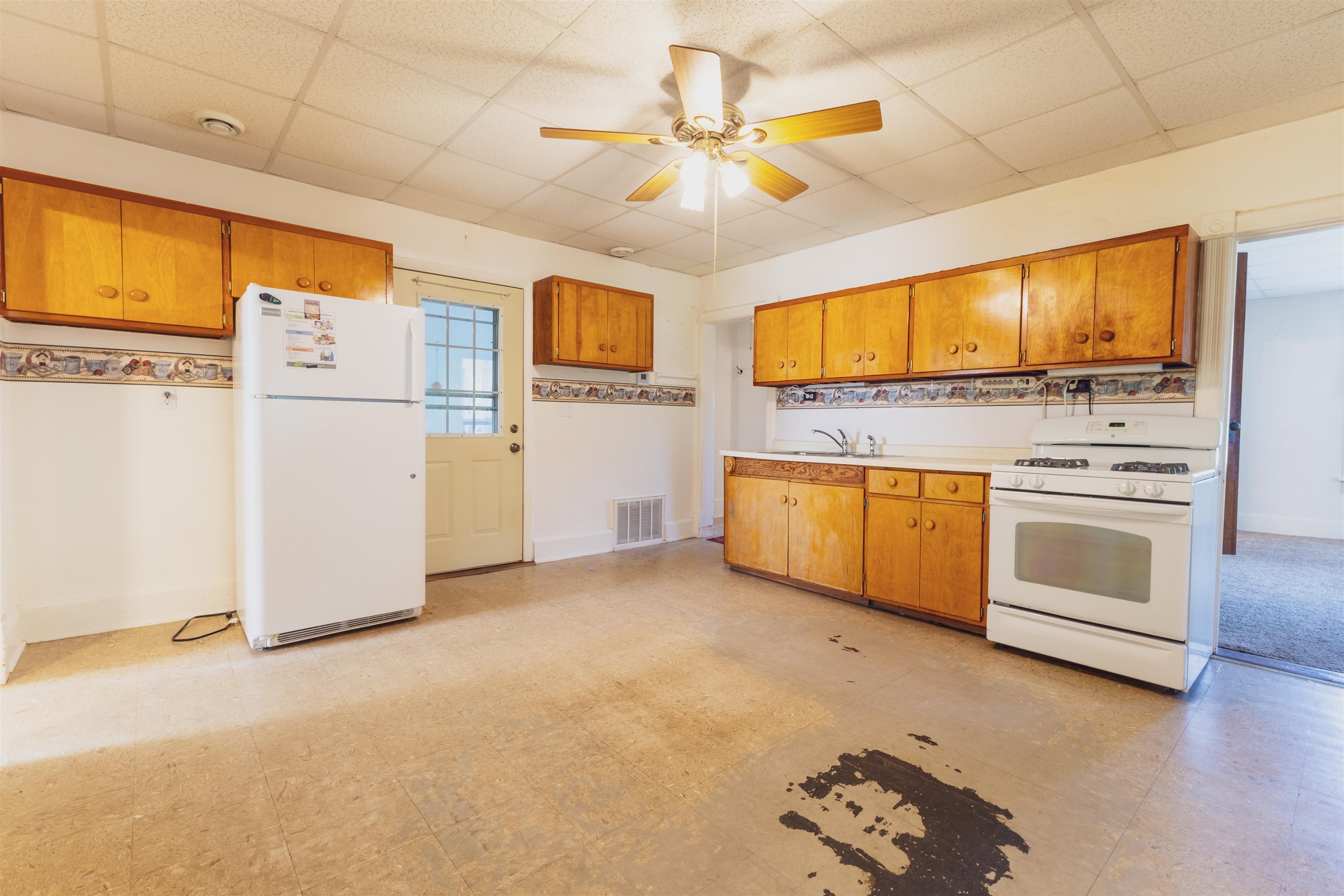 1004 County Road J