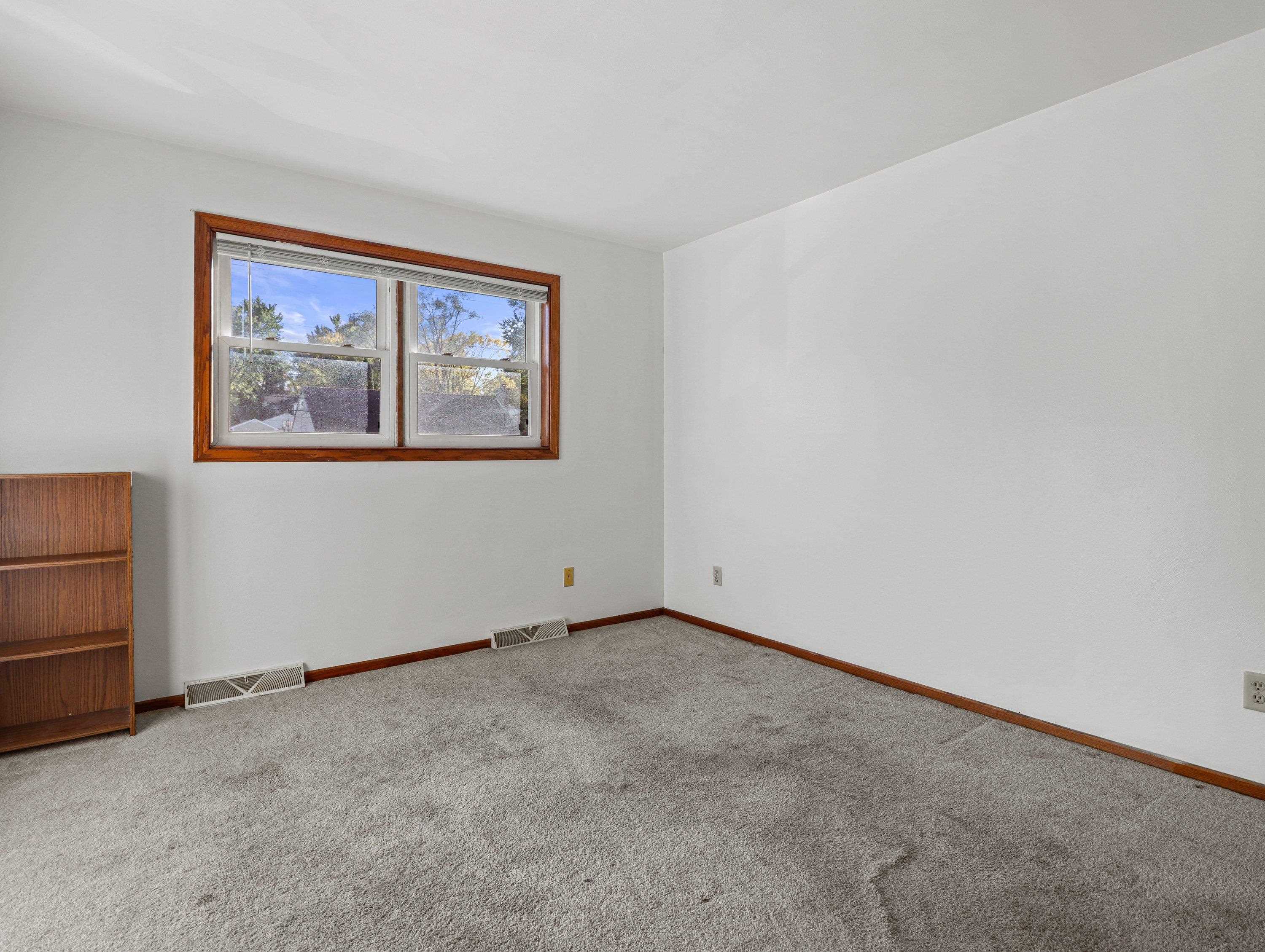 720 Moorland Road