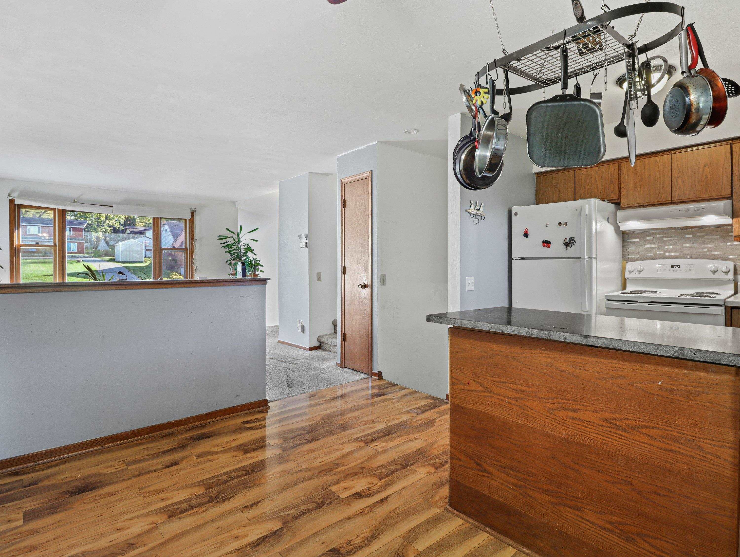 720 Moorland Road
