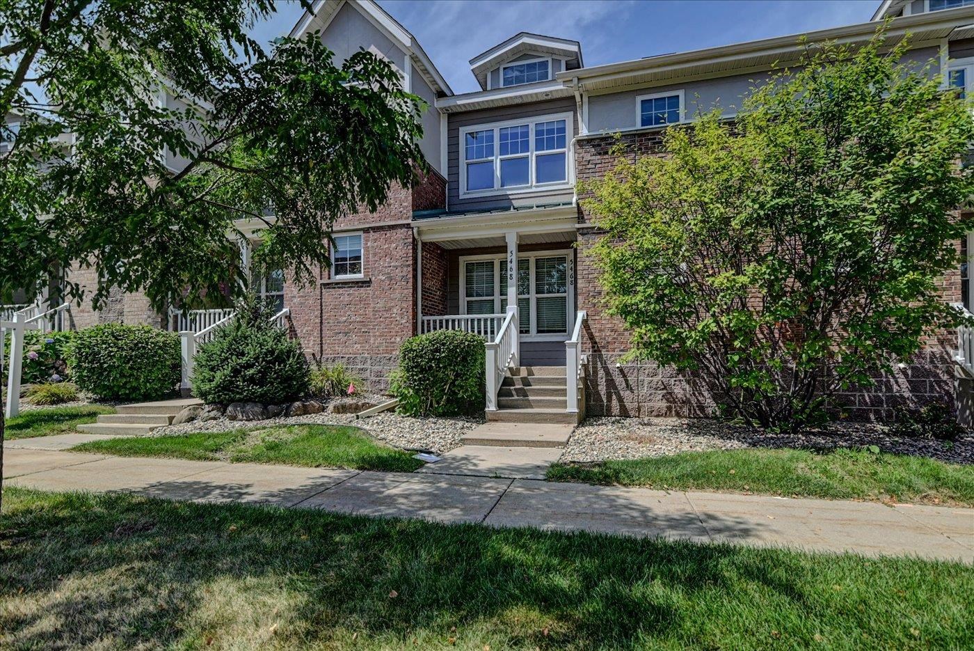 5468 Coachman Place