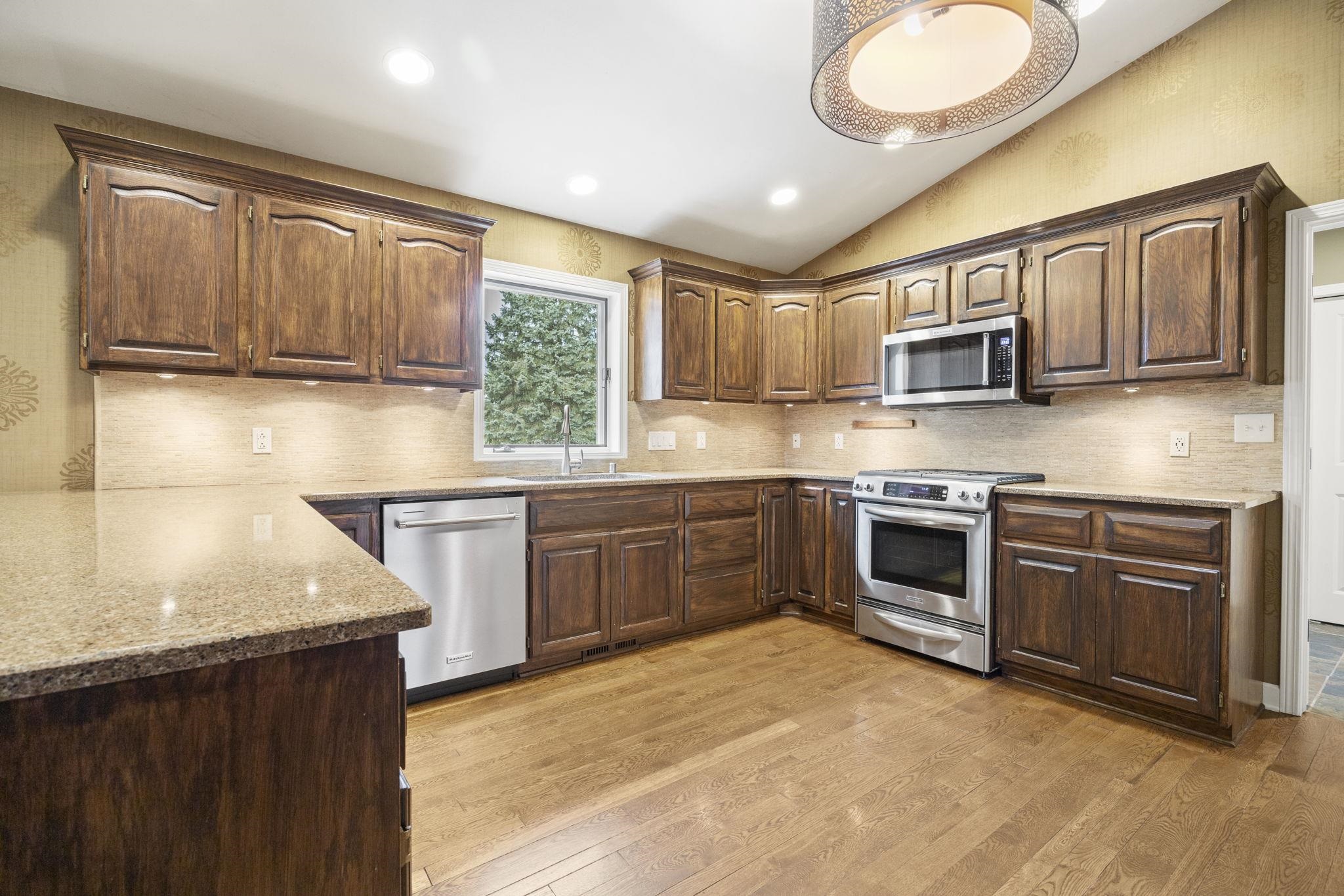 816 Levanger Lane