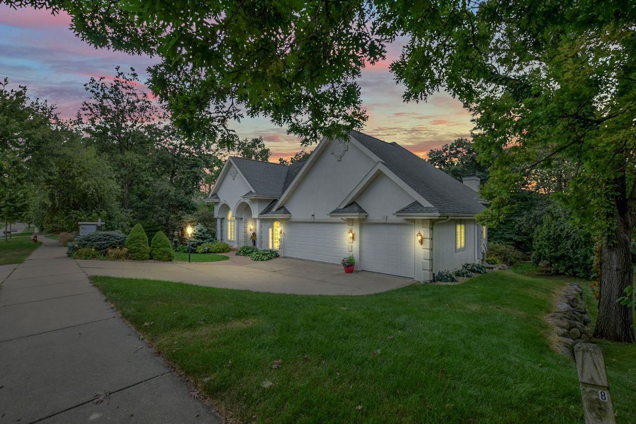 9121 Blackhawk Road