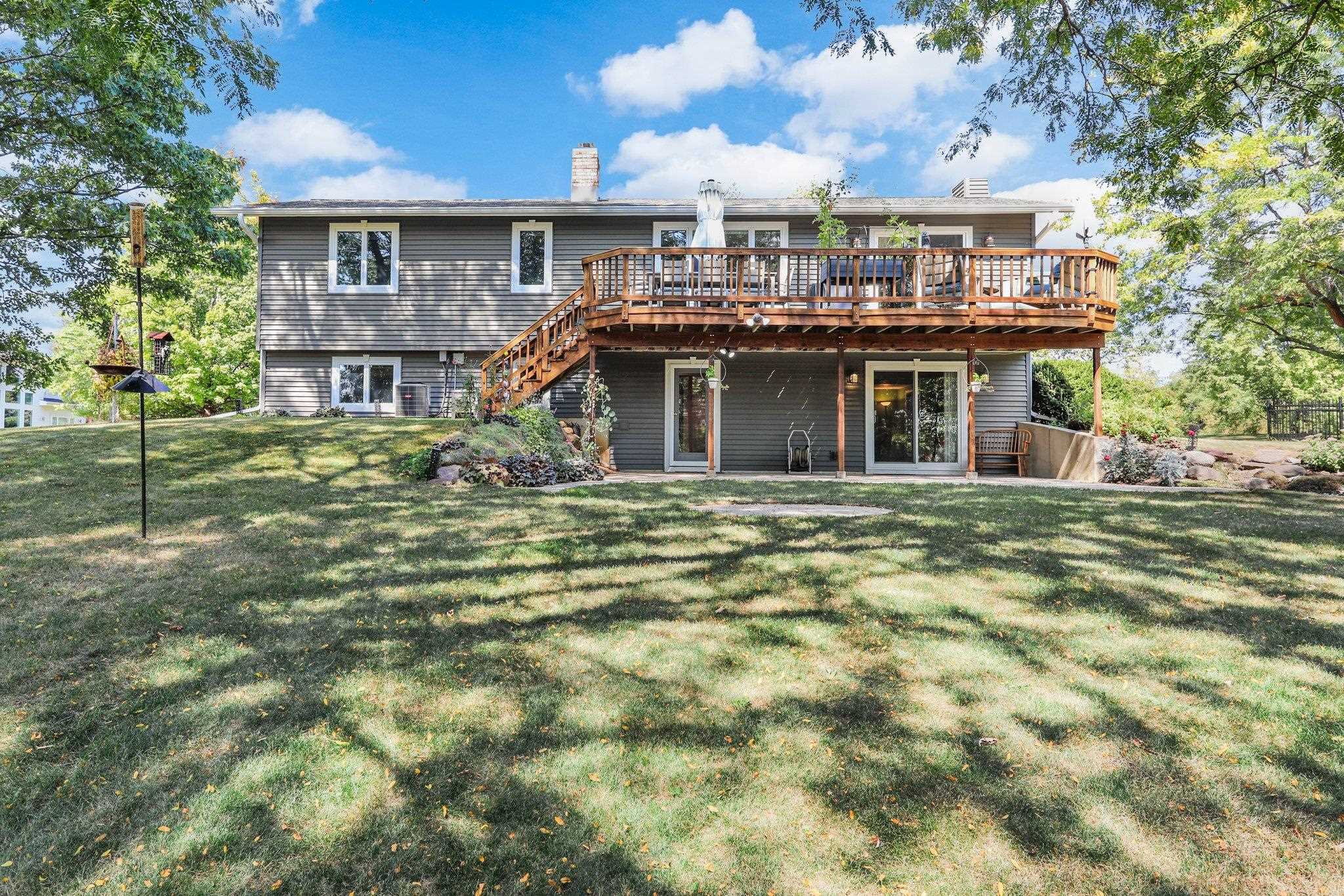9521 Blackhawk Road