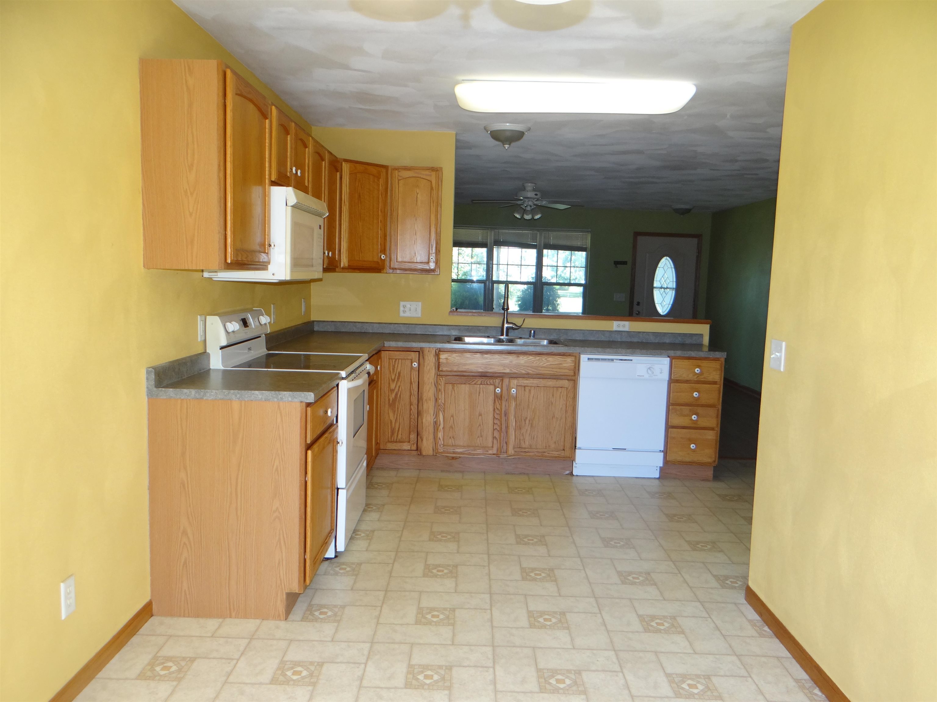 138 Maple Circle