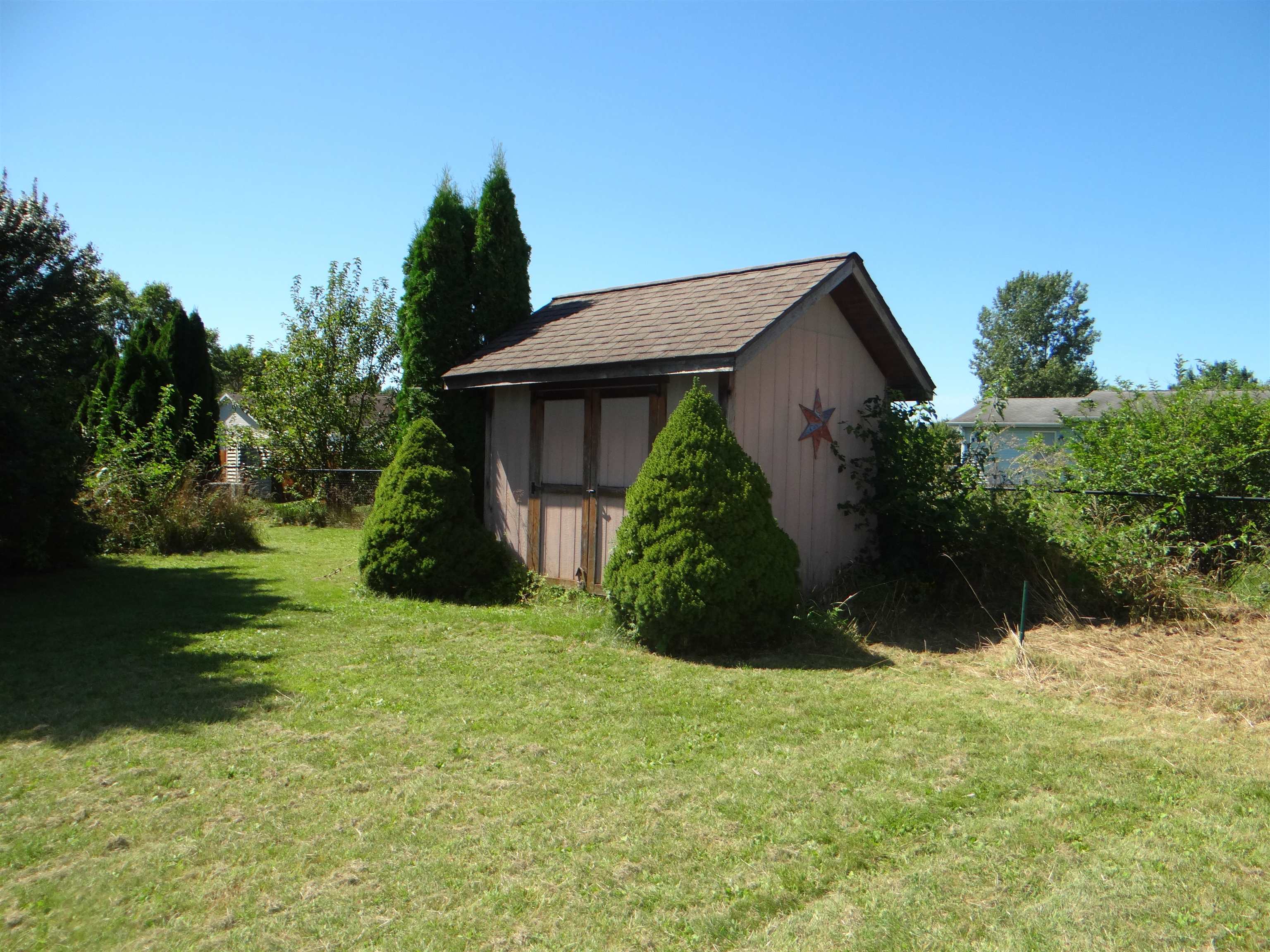 138 Maple Circle