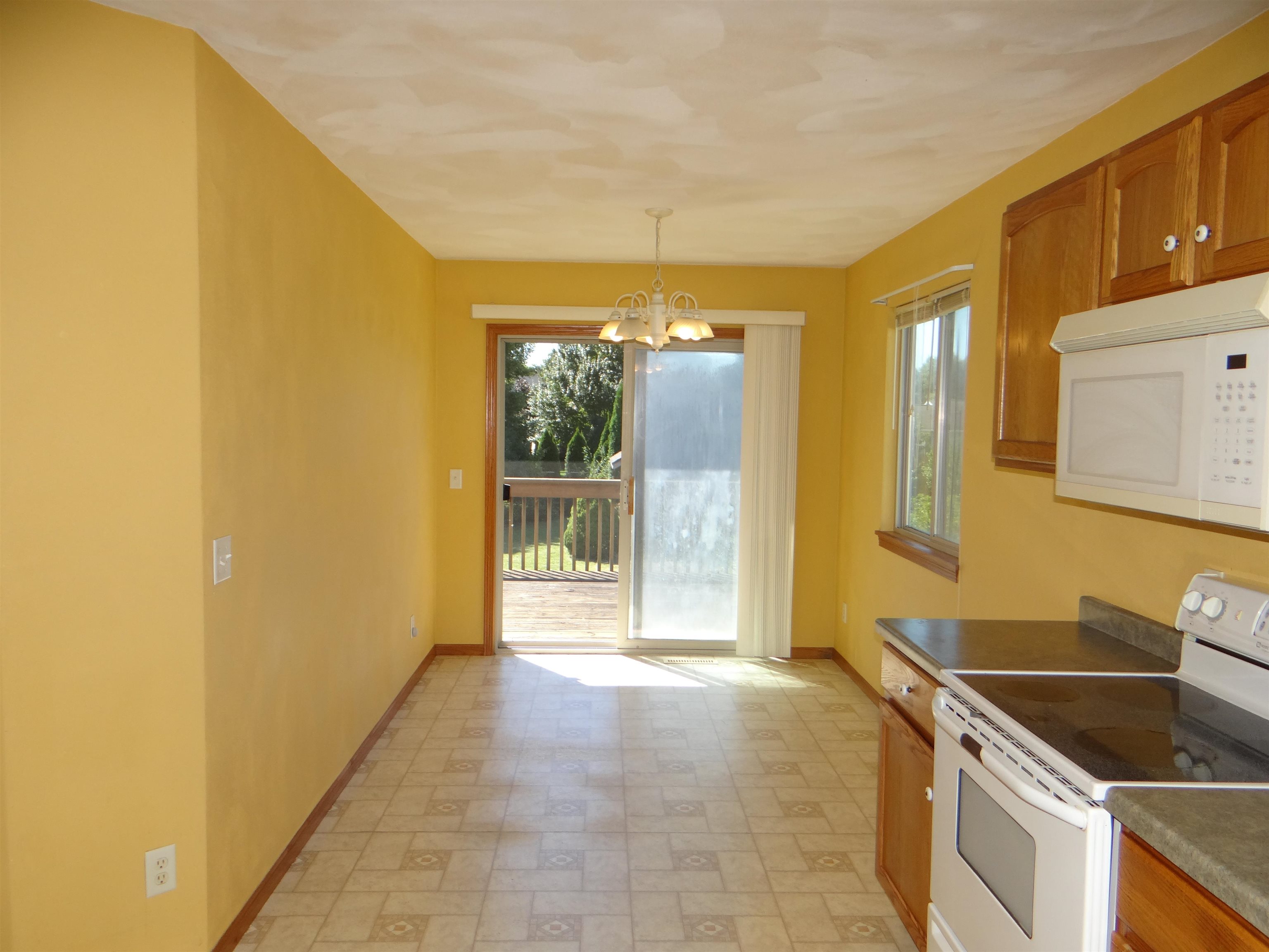 138 Maple Circle