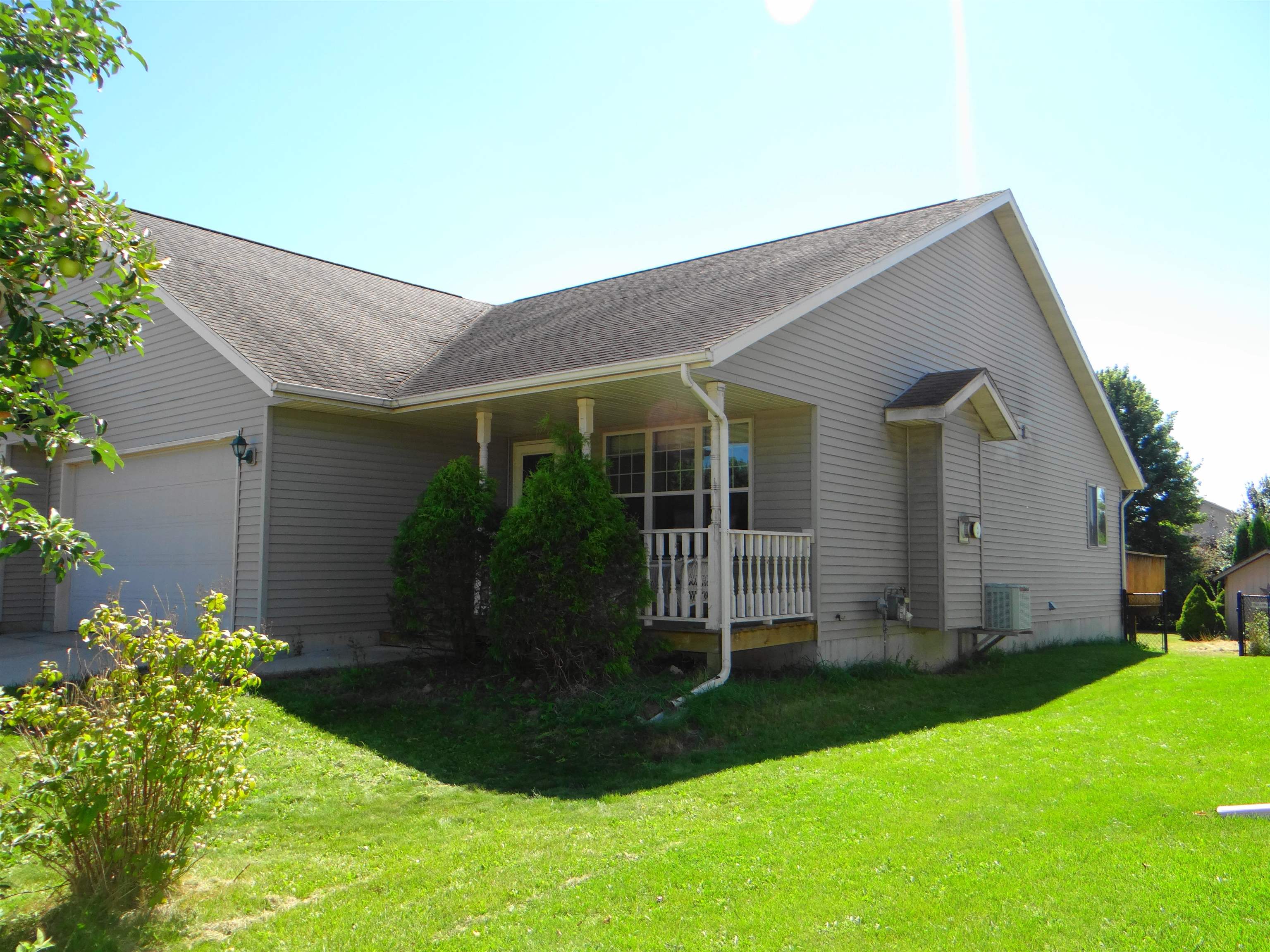 138 Maple Circle