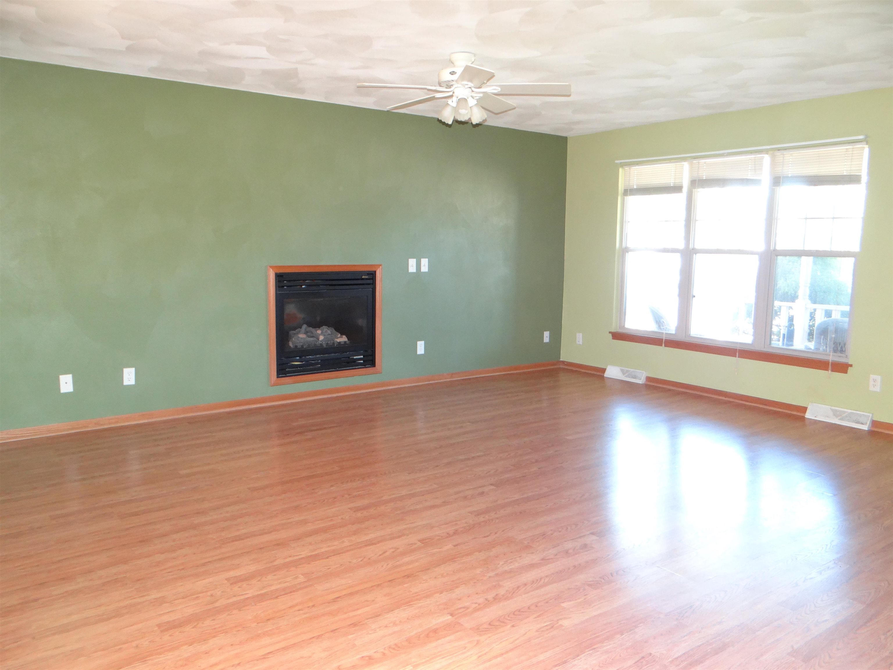 138 Maple Circle