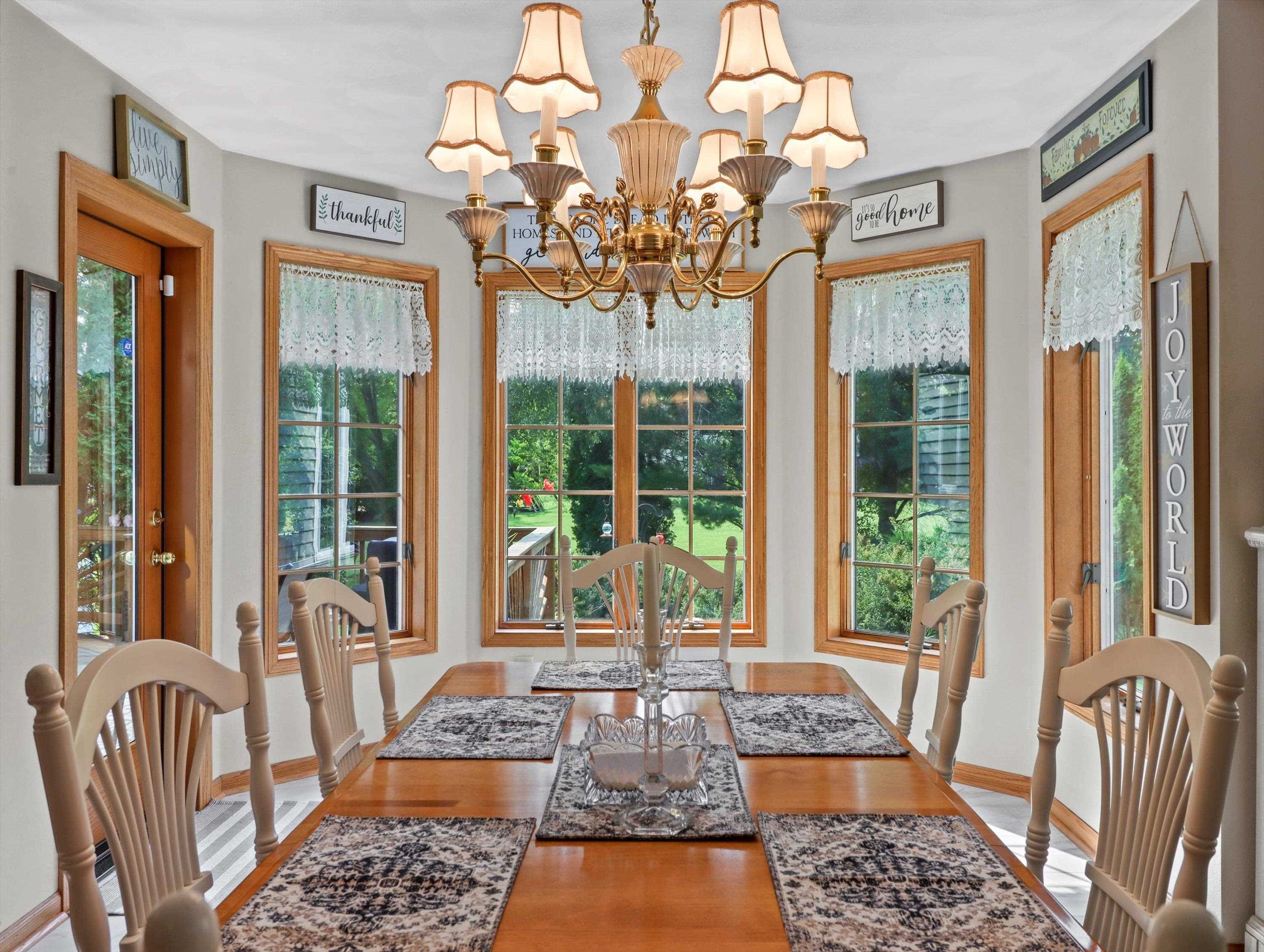 1917 Barrington Circle