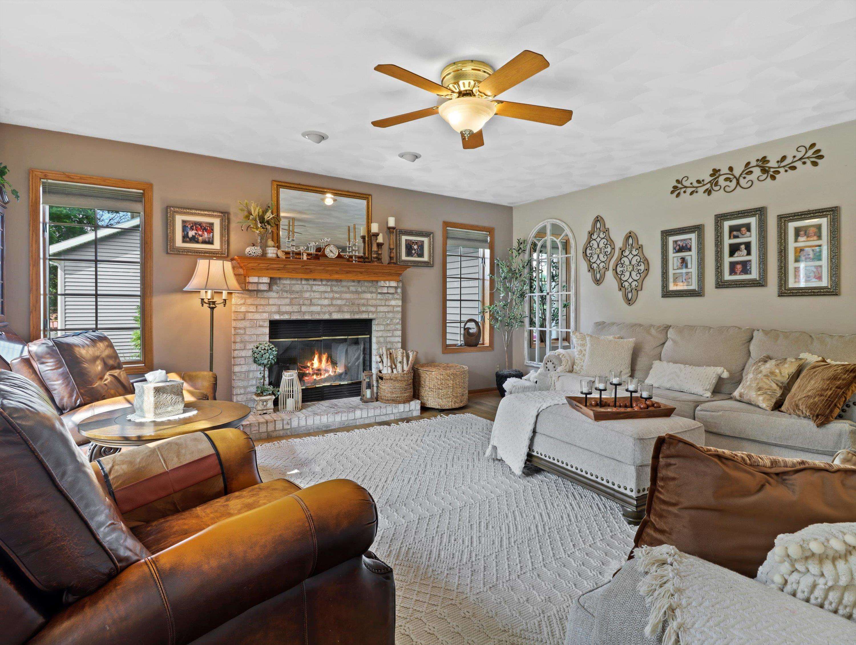 1917 Barrington Circle
