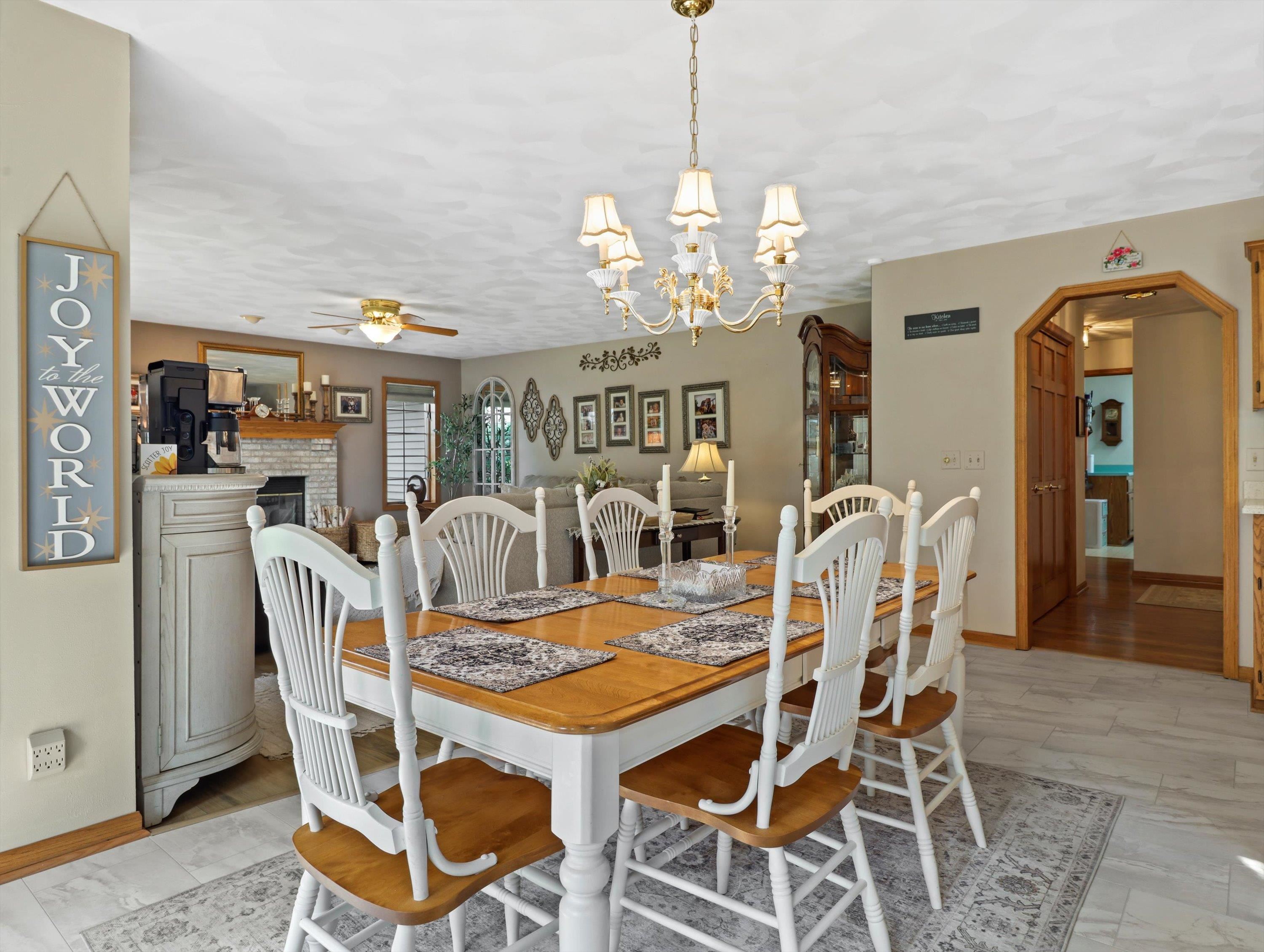 1917 Barrington Circle