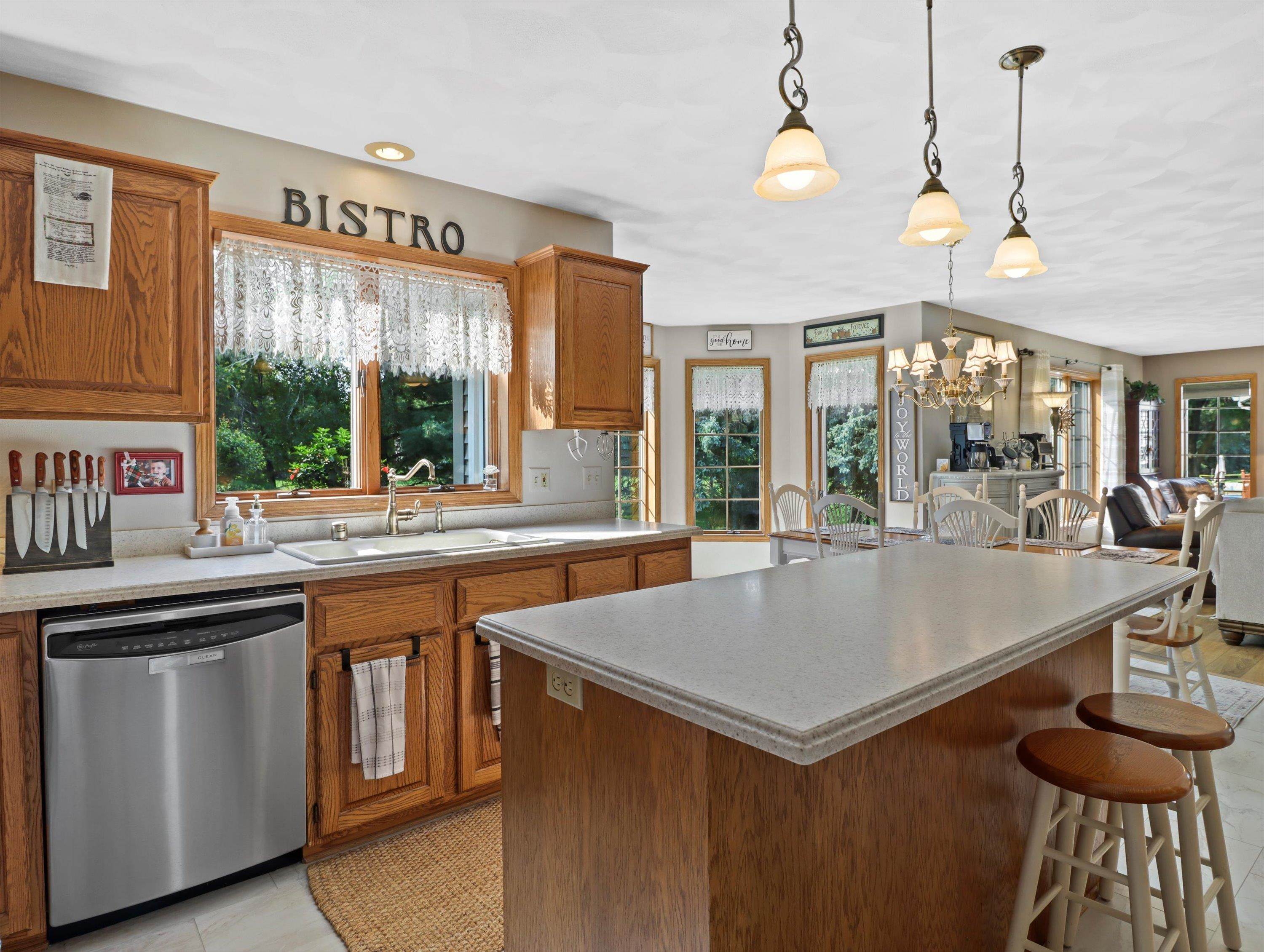 1917 Barrington Circle
