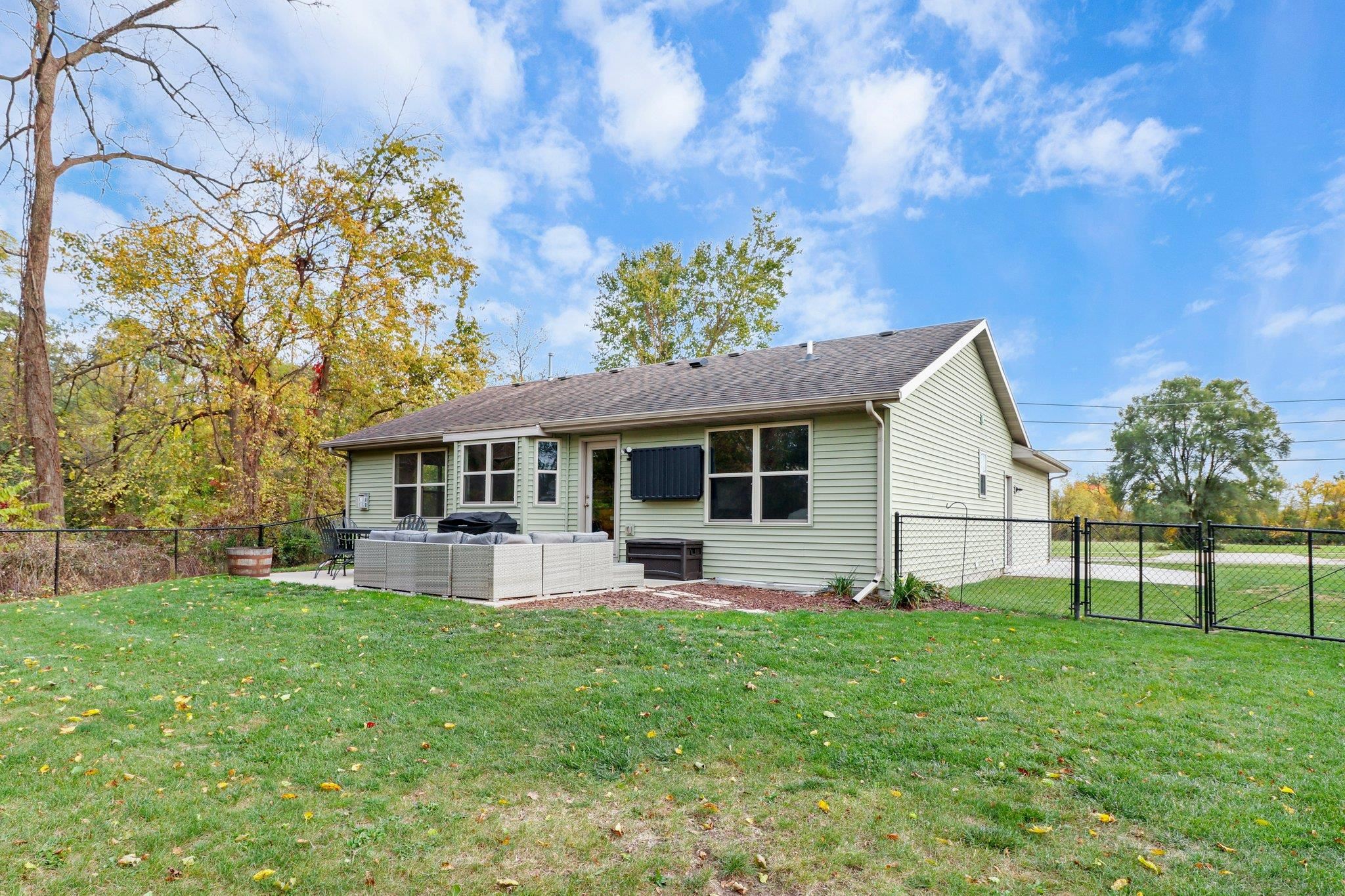 310 Chaucer Street