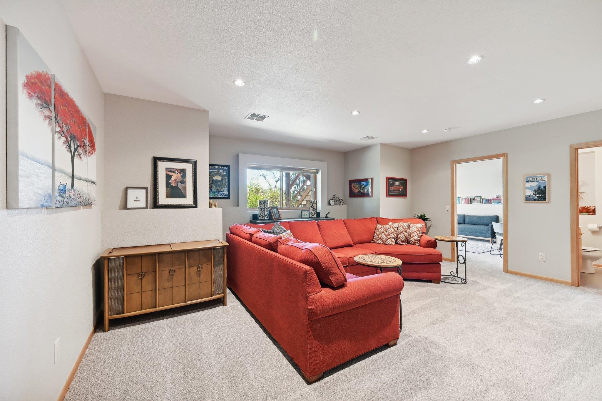 316 W Lake Street