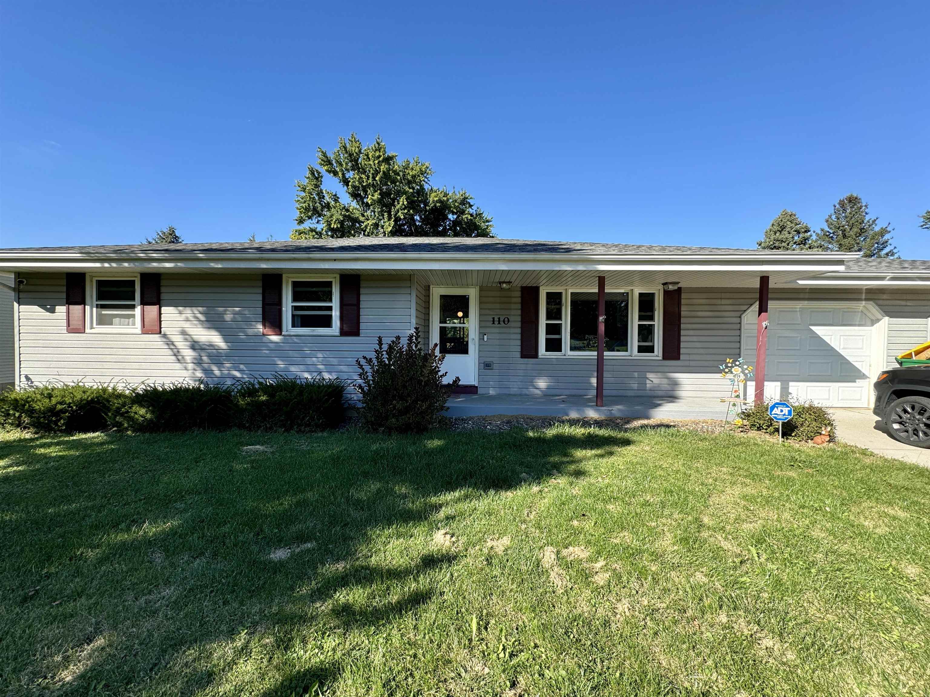 110 E Hubert Street