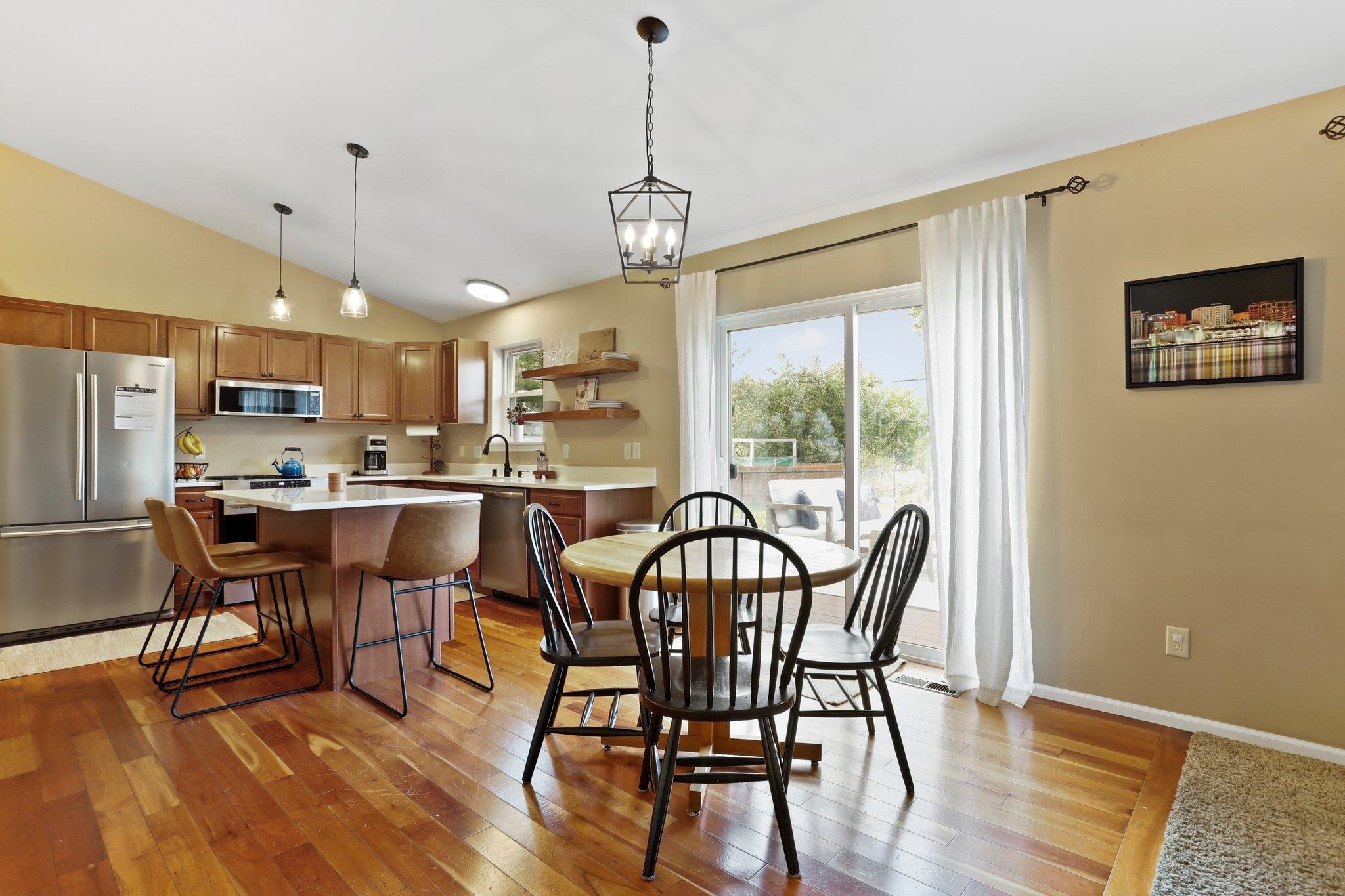 6622 Broad Creek Boulevard