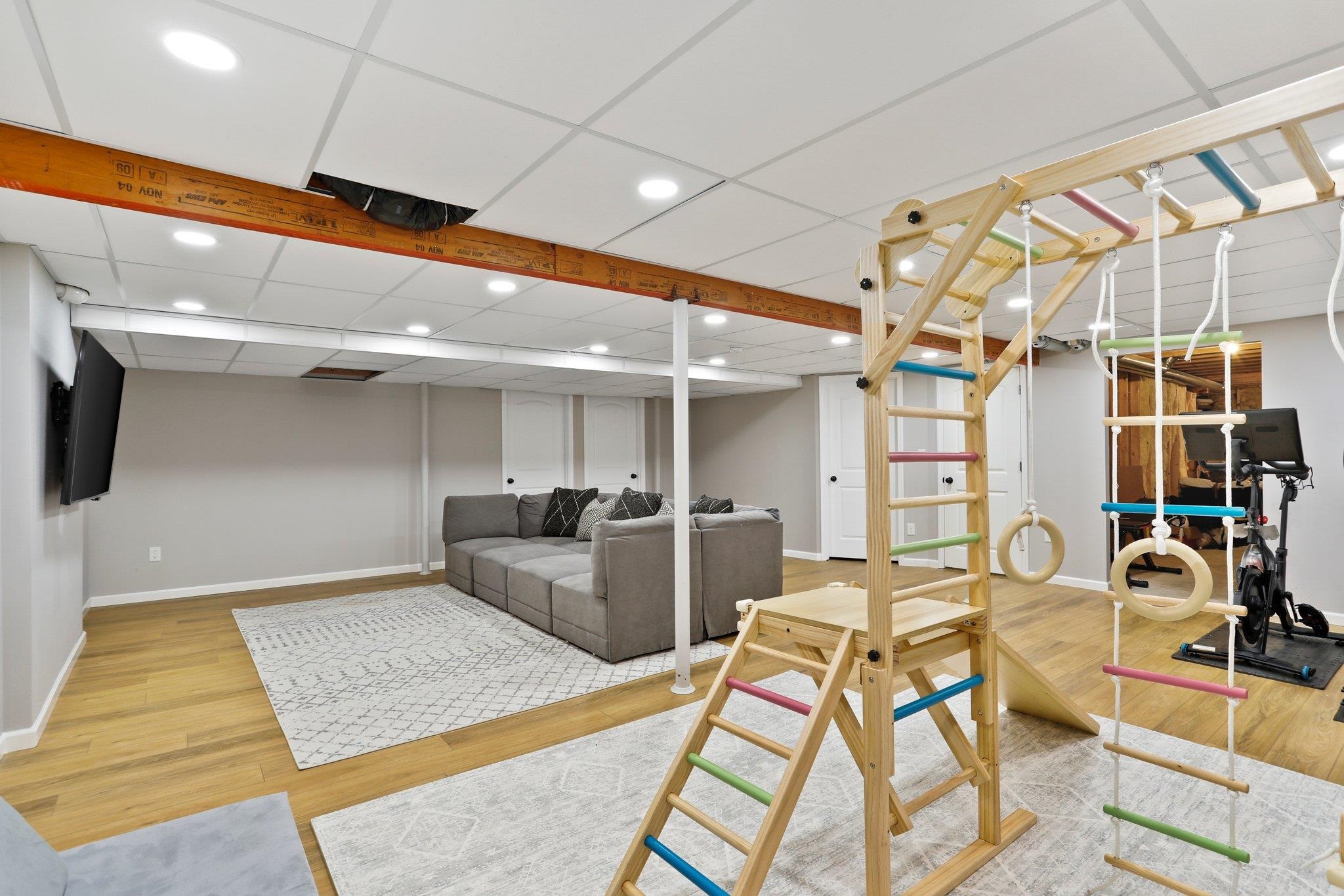 6622 Broad Creek Boulevard