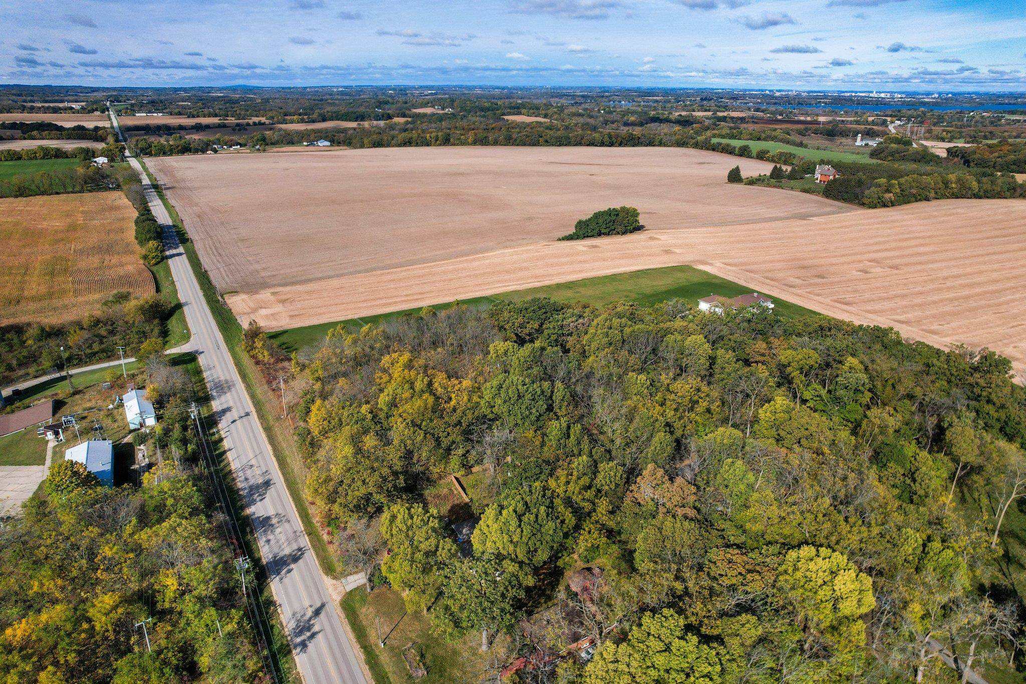 2261 Dyreson Road