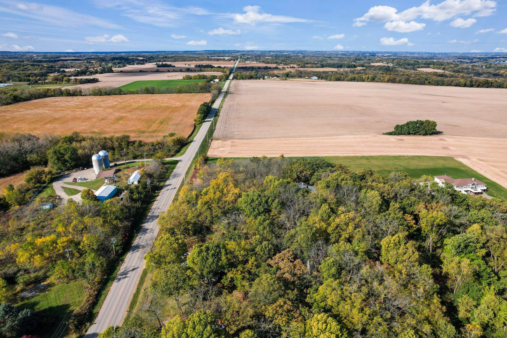 2261 Dyreson Road