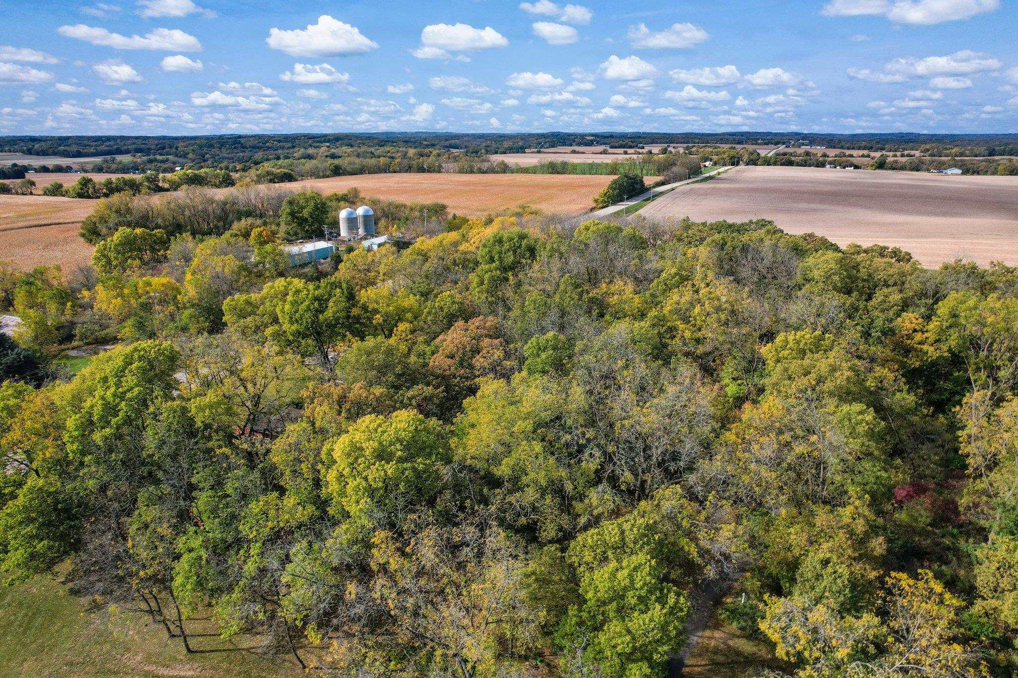 2261 Dyreson Road