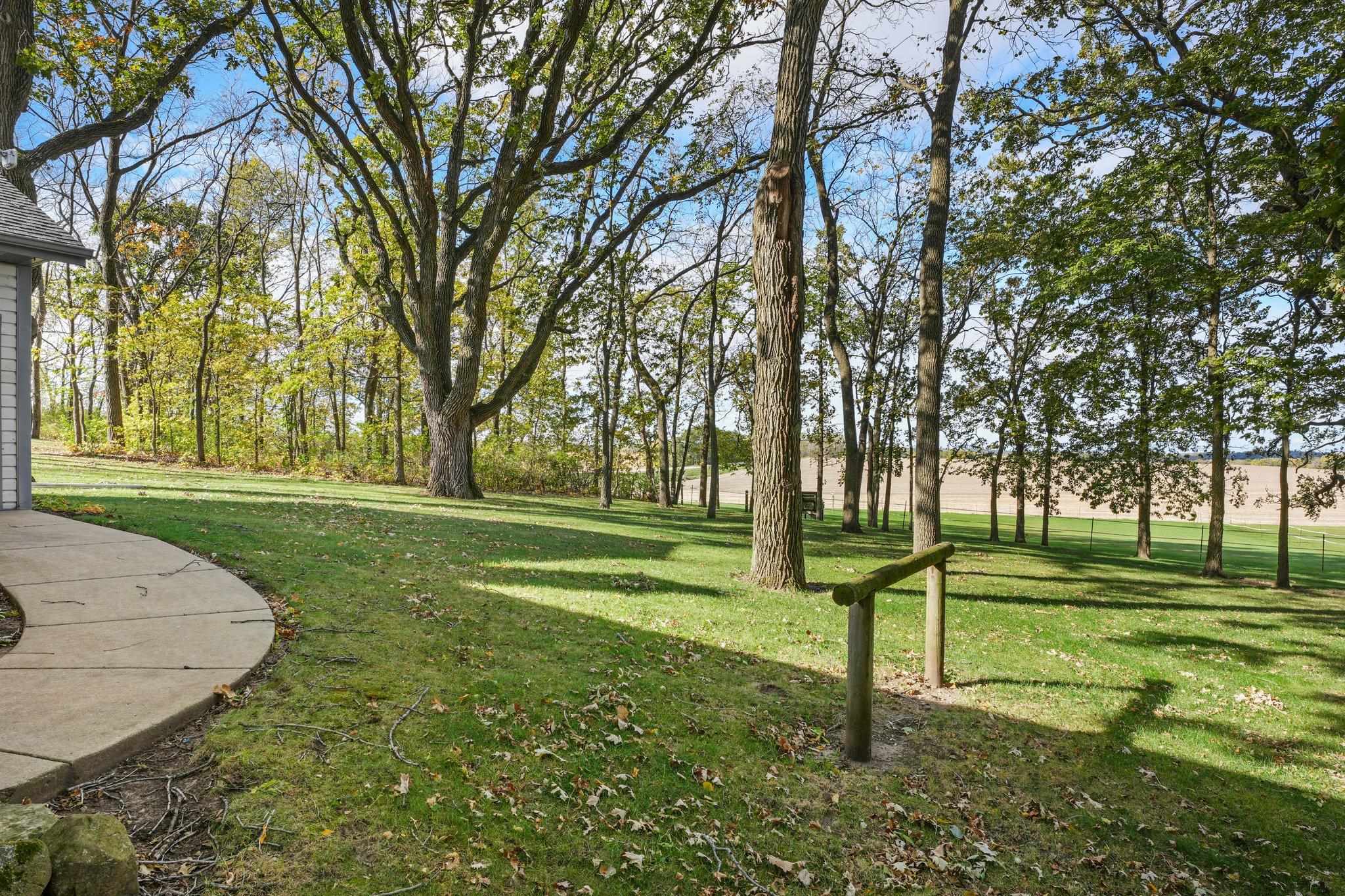 2261 Dyreson Road