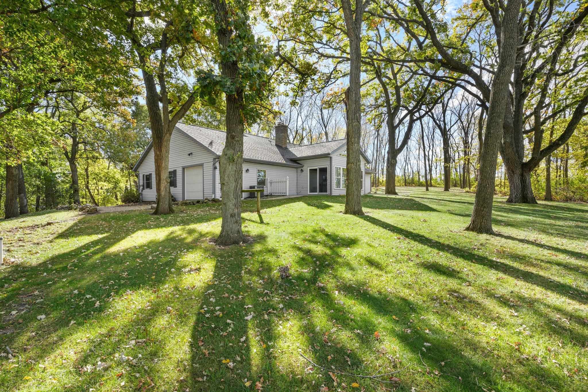 2261 Dyreson Road