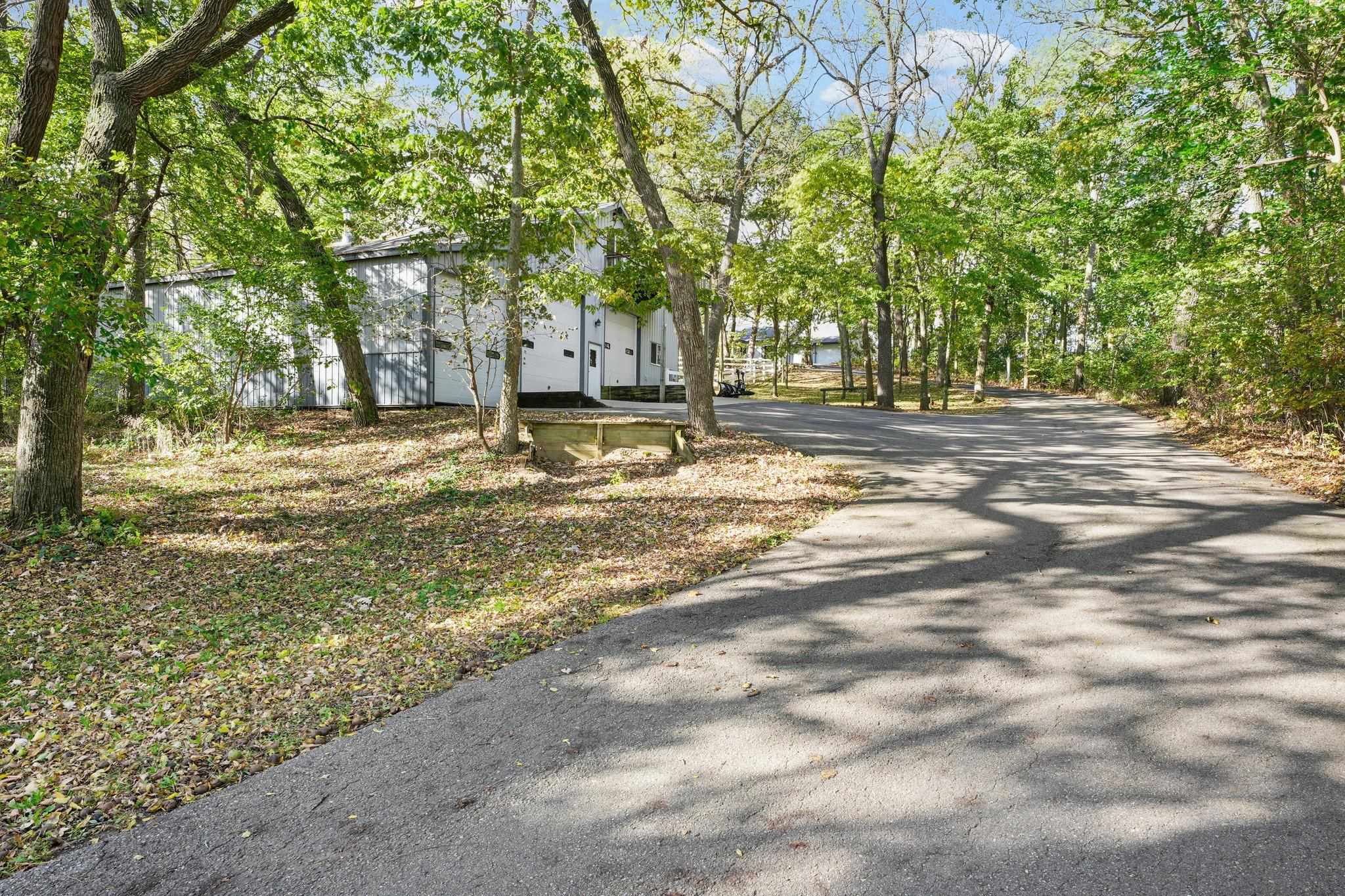 2261 Dyreson Road