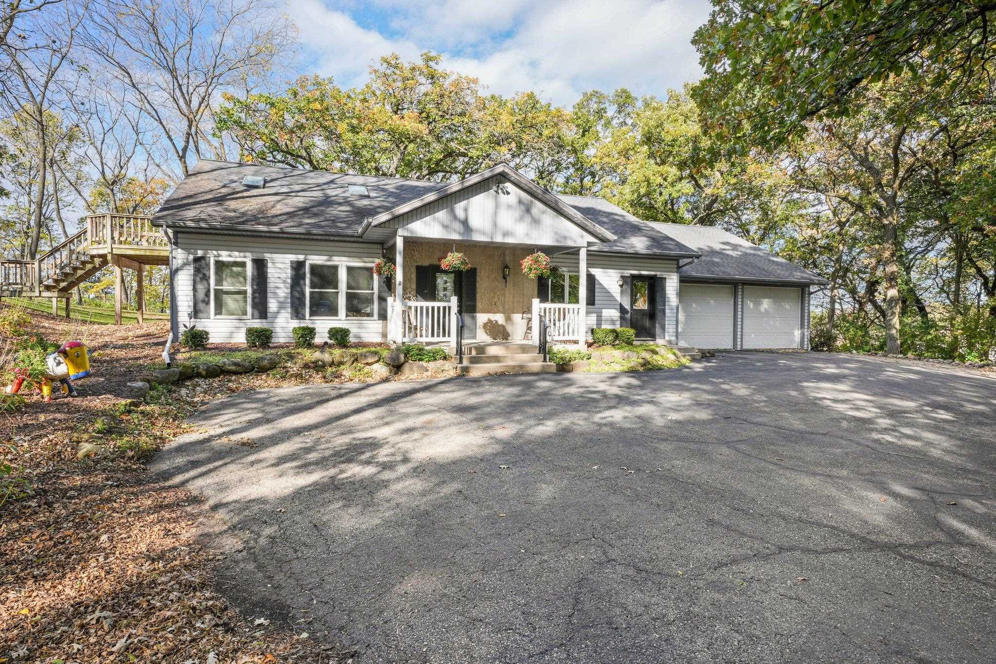 2261 Dyreson Road