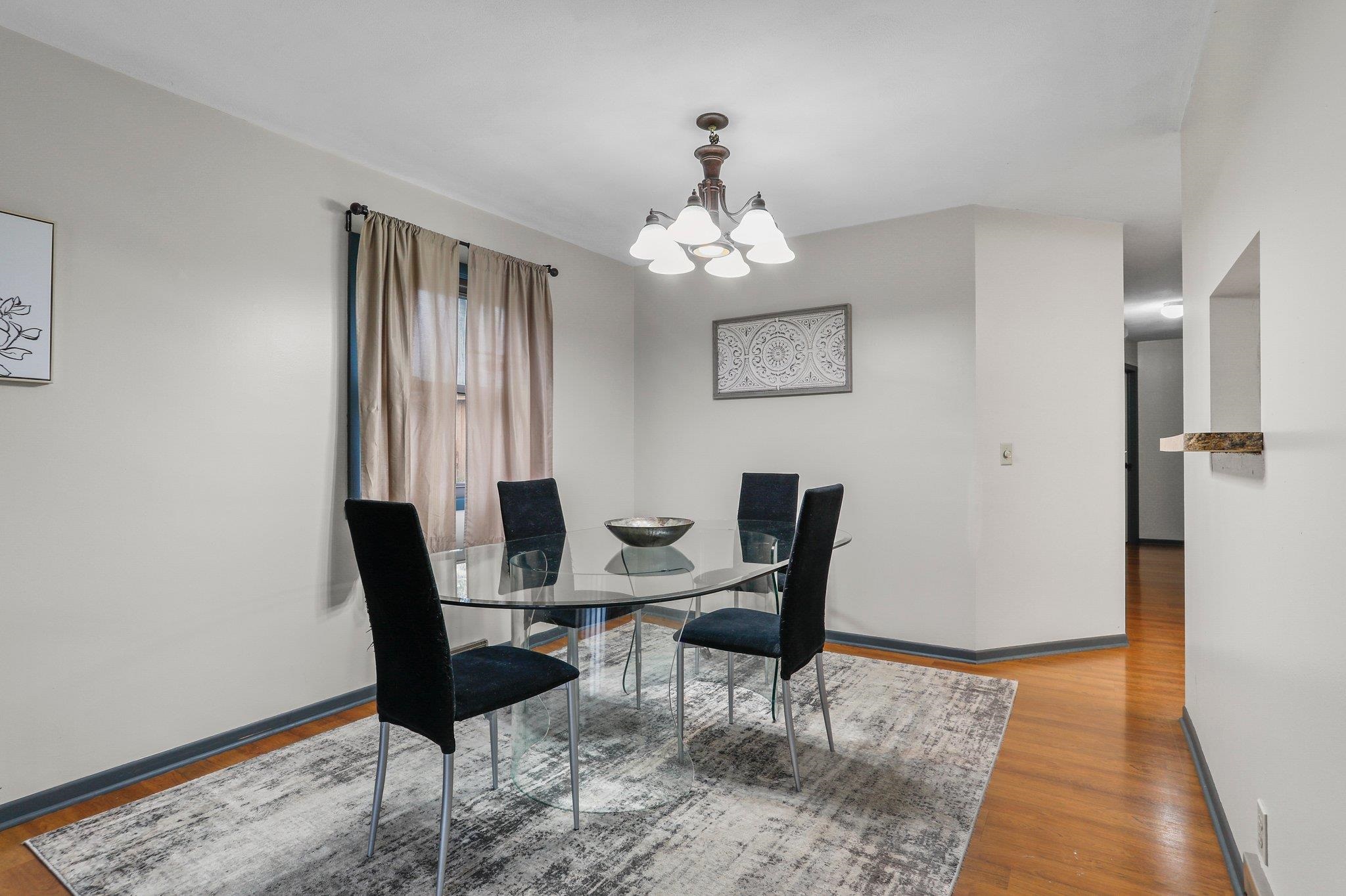 3014 Bond Place