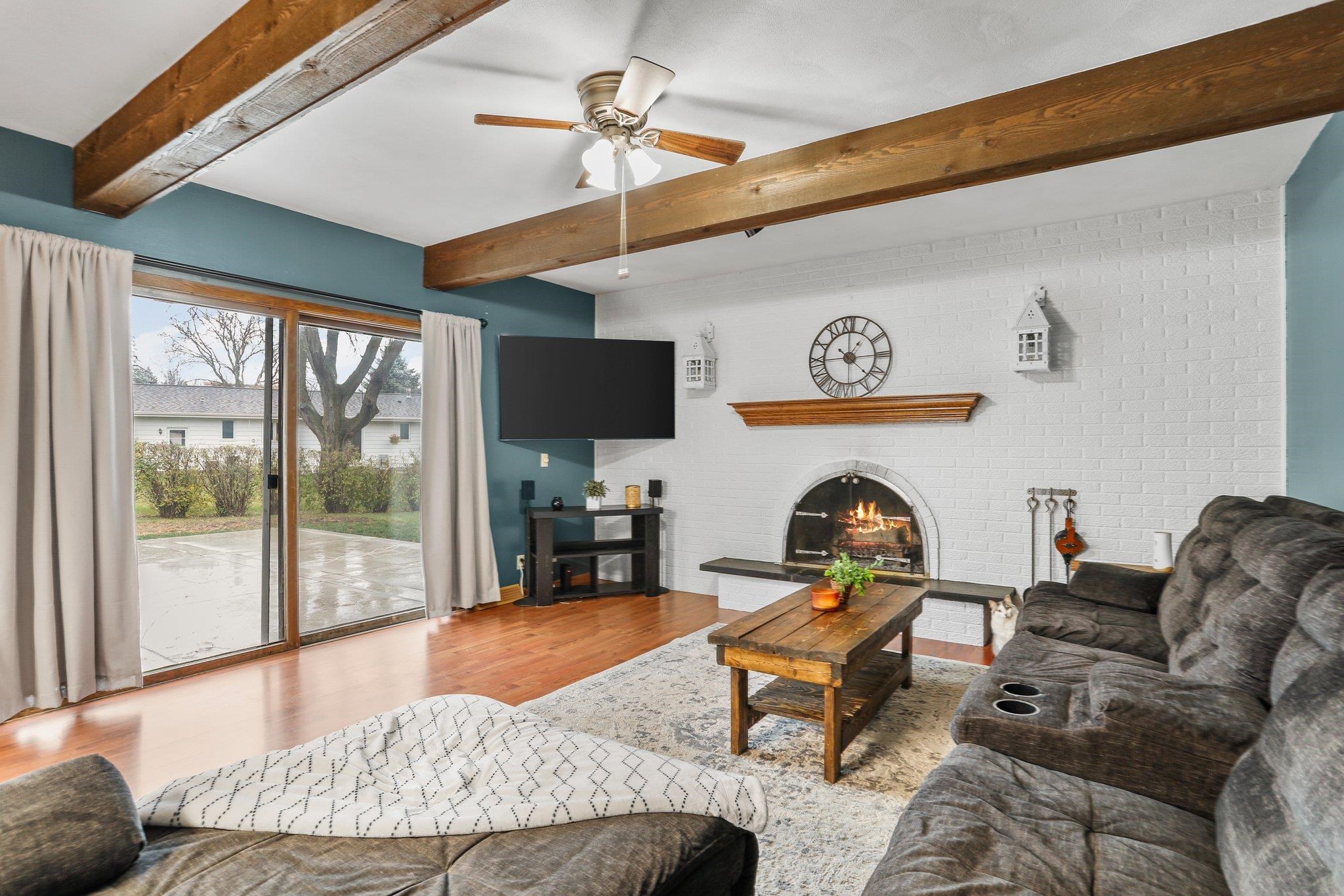 3014 Bond Place