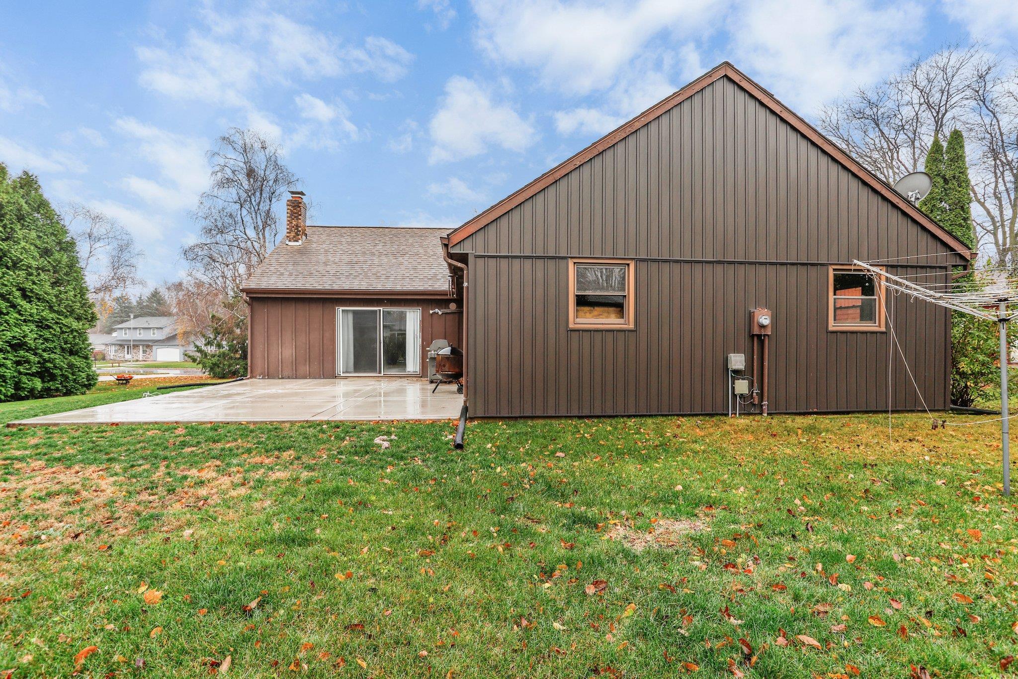 3014 Bond Place