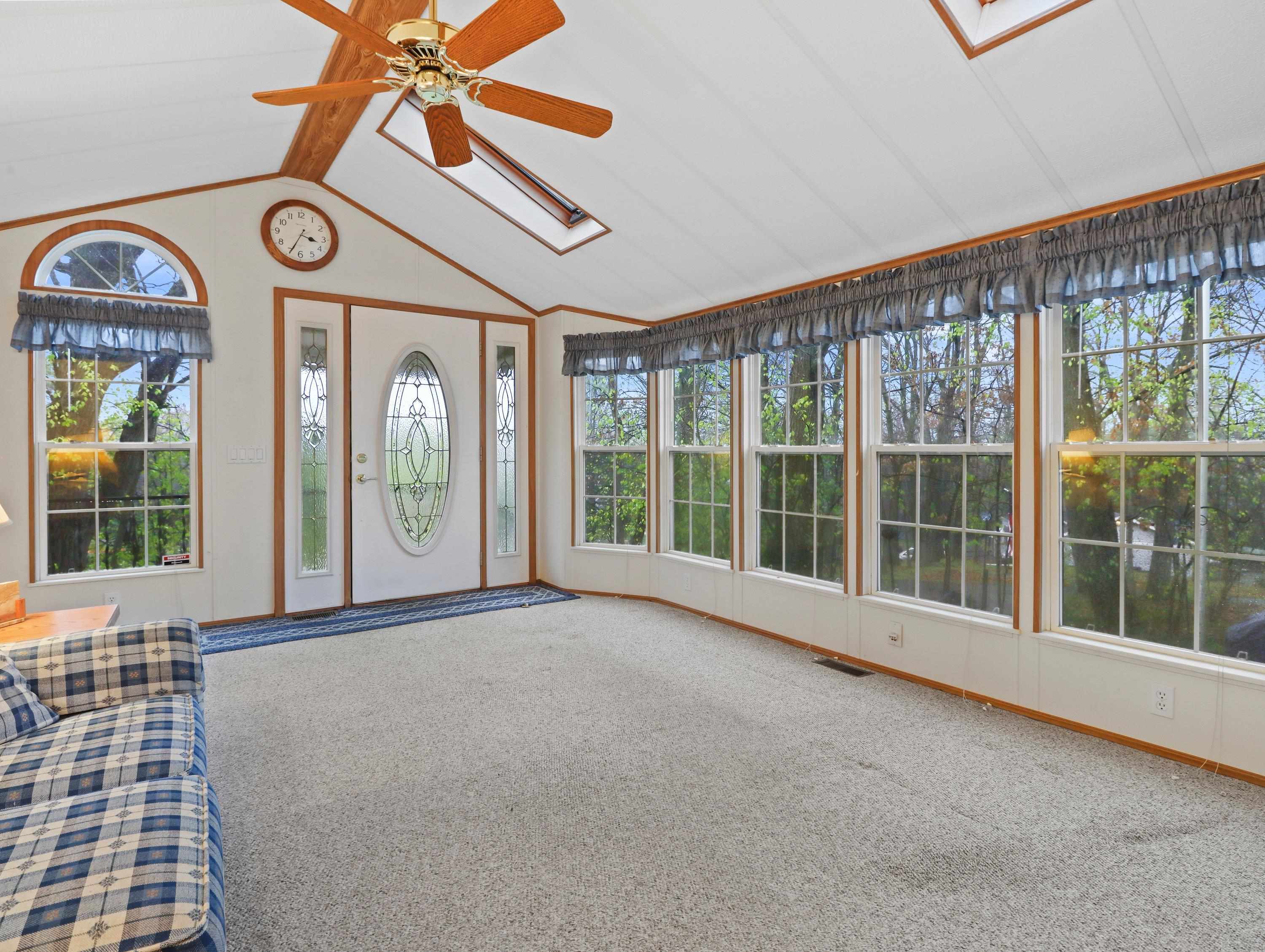 530 E Ellendale Road