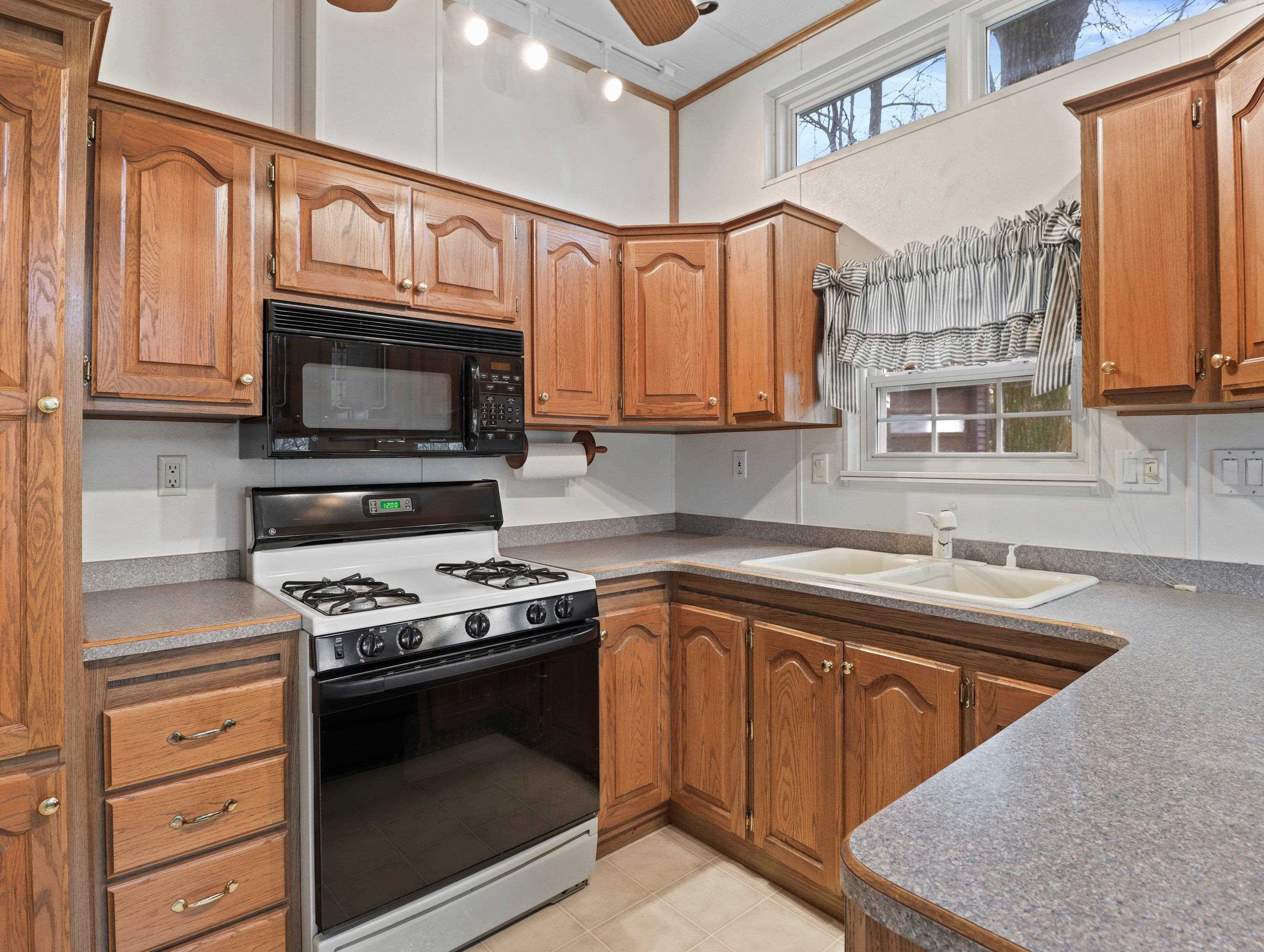 530 E Ellendale Road