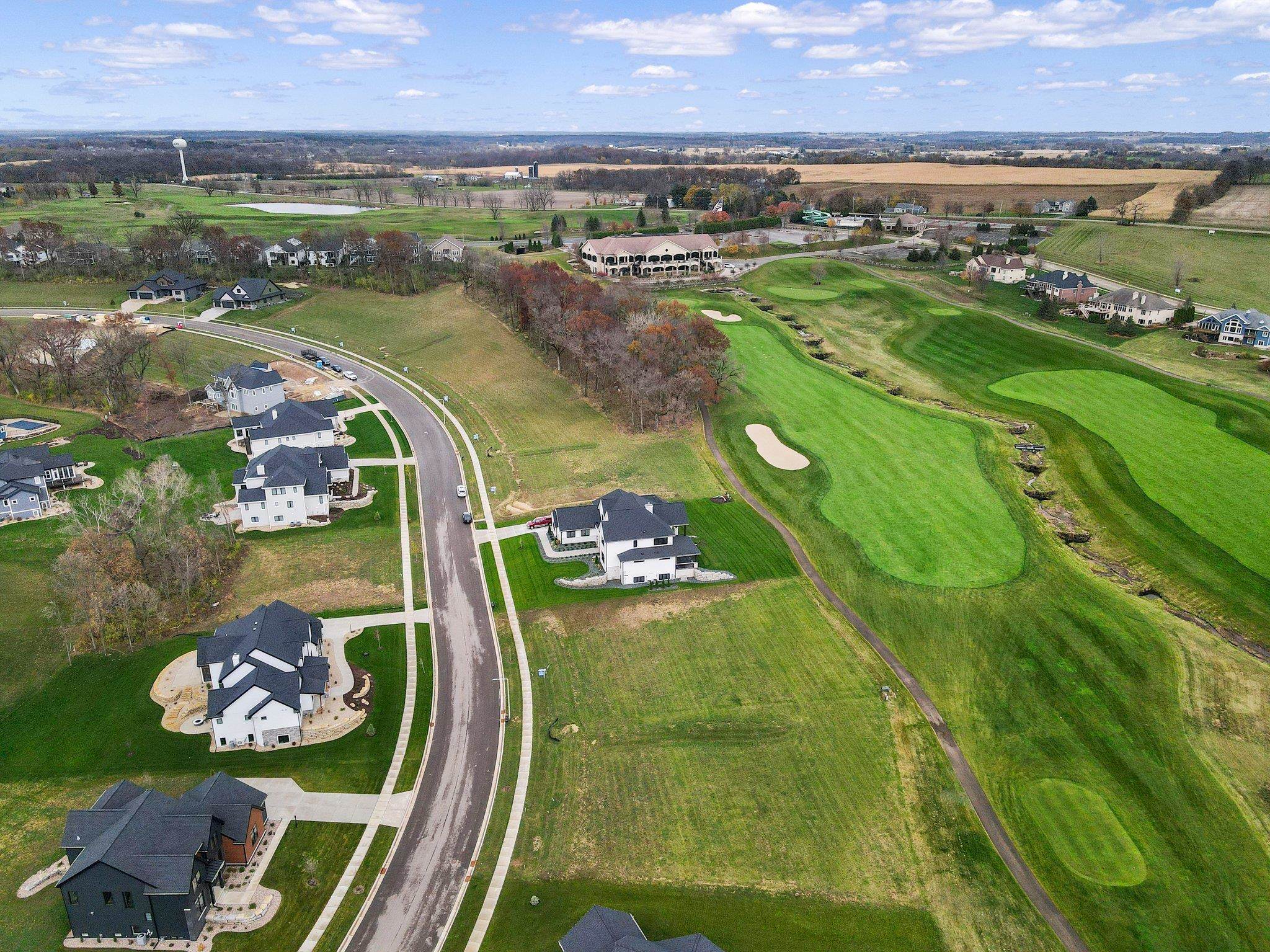 678 Interlachen Avenue